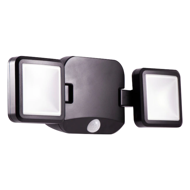 Energizer  120-Degree 600-Lumen Black Battery-operated LED Outdoor Motion-Activated Flood Light