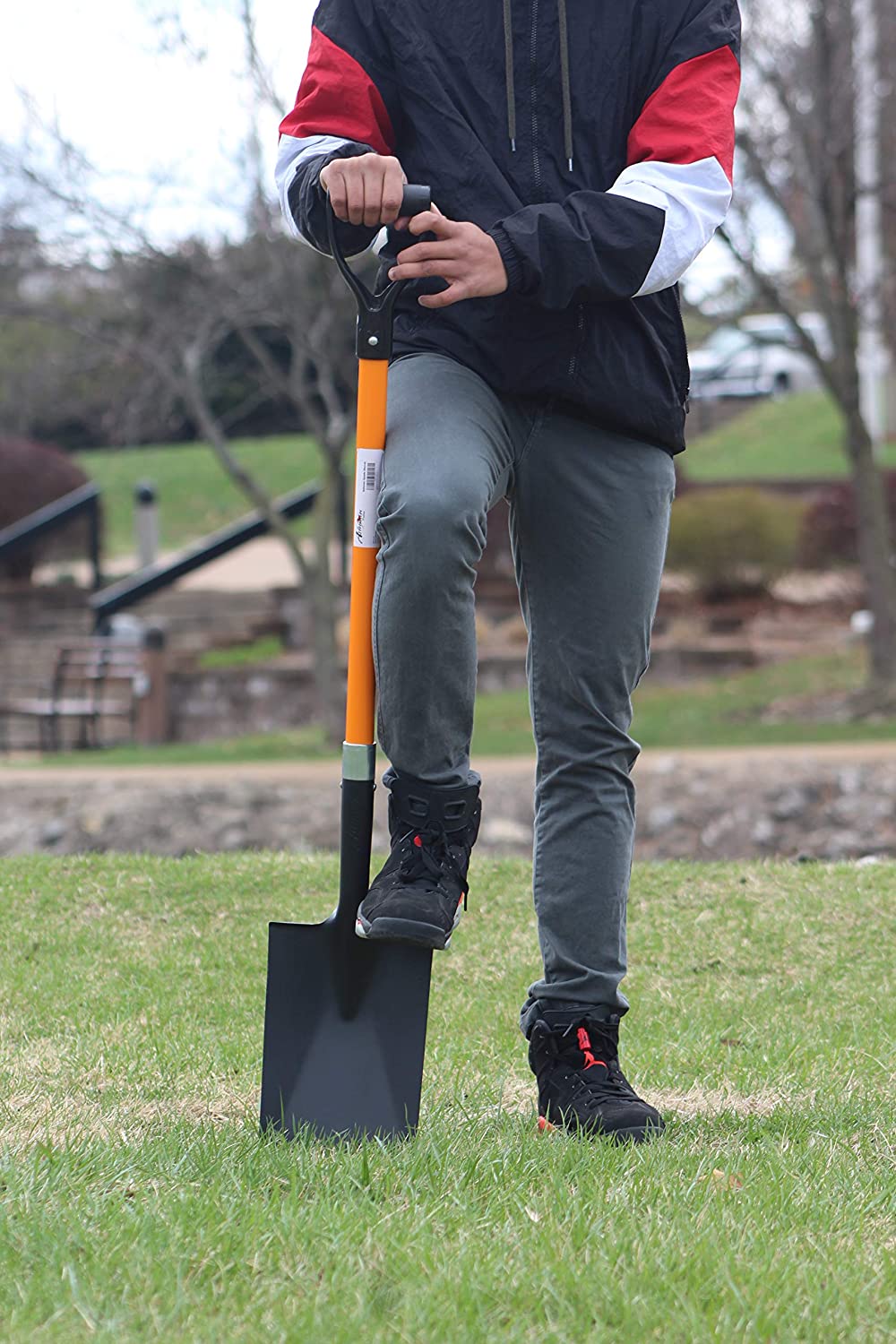 Ashman Online Heavy Duty Spade Shovel - 41 inches Long Orange Metal Shovel With D Grip Handle (1 Pack)