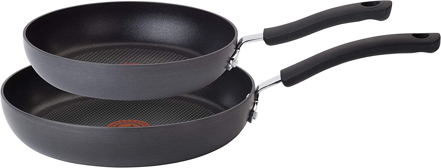 T-fal Ultimate Hard Anodized 2-Piece Scratch Resistant Titanium Nonstick Thermo-Spot PFOA Free 10/12-Inch Cookware Set. Gray. E765S274