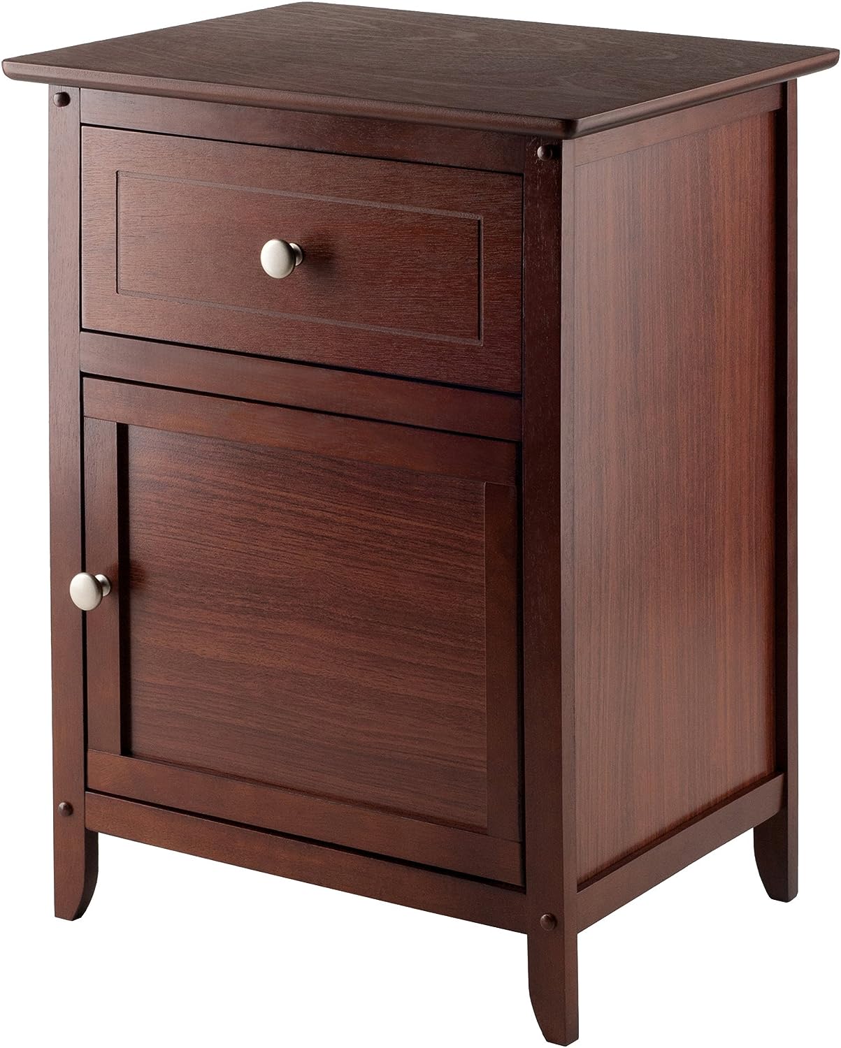 Winsome Wood Eugene Accent Table. Walnut