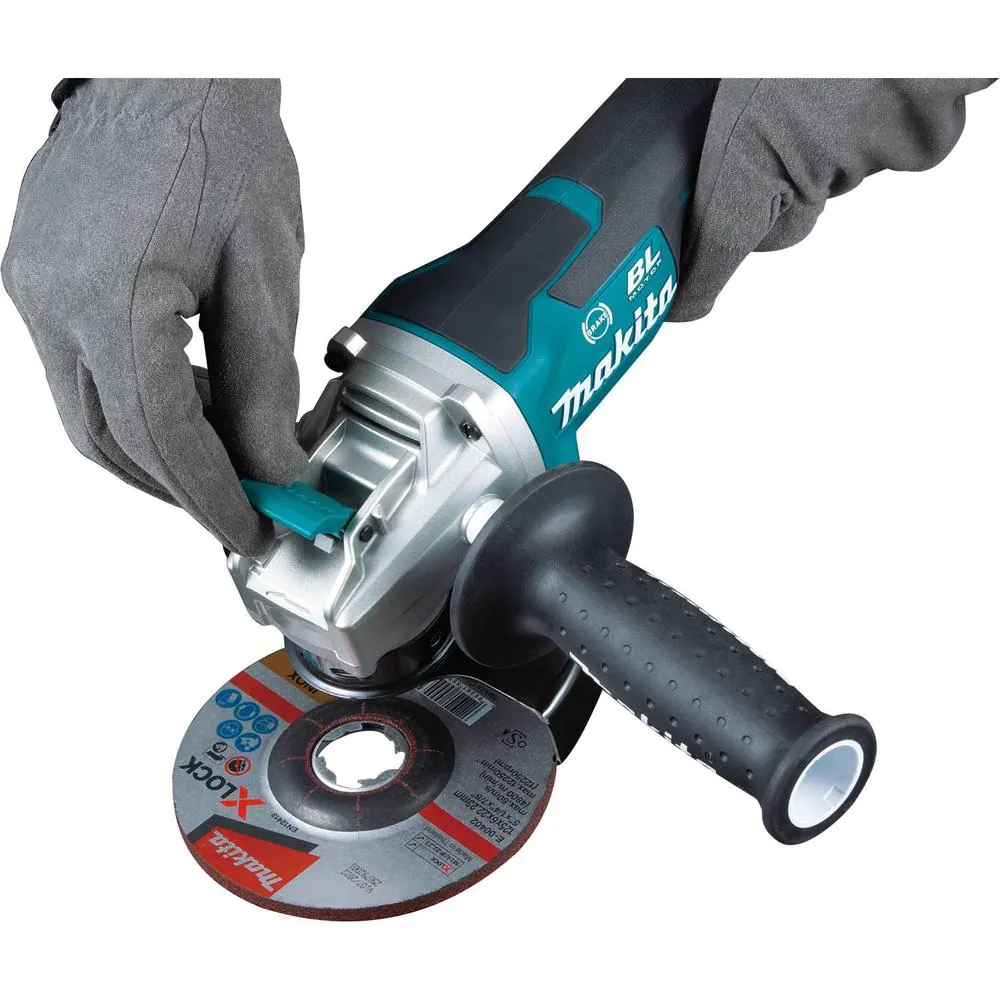 Makita XAG26Z 18V LXT Lithium-Ion Brushless Cordless 4-1/2 in./5 in. Paddle Switch X-LOCK Angle Grinder with AFT. Tool Only