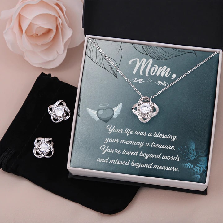 White Gold bracelets and necklaces. Gift for Mother's Day. bracelets and necklaces for Women. Gift box Valentine