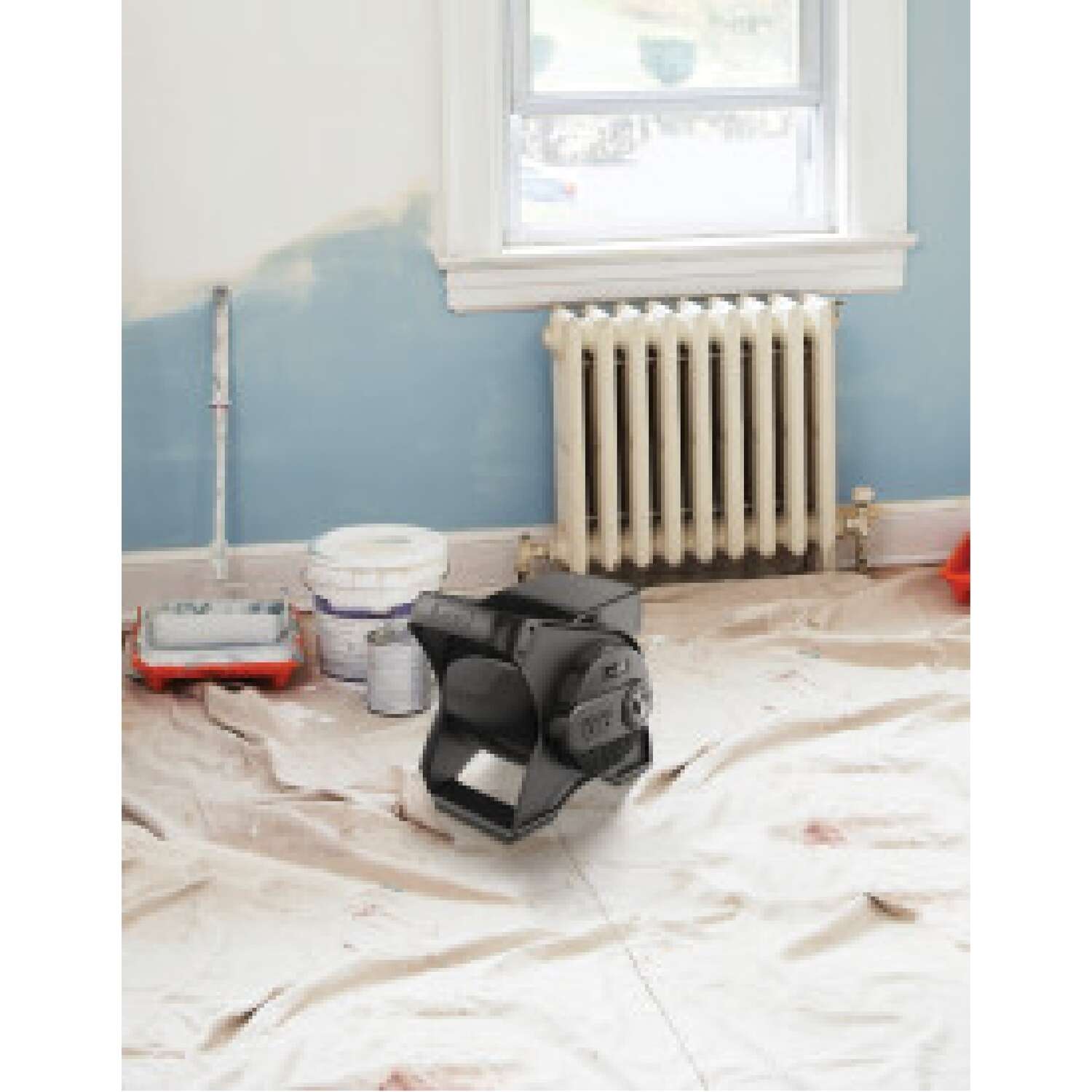 Lasko Pivoting Pro 12 in. H 3 speed Blower Fan