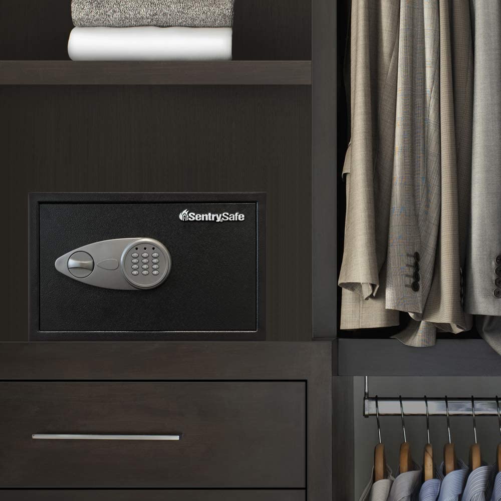 SentrySafe - Security Safe - 1.2 Cubic Feet (Extra Large).  Black