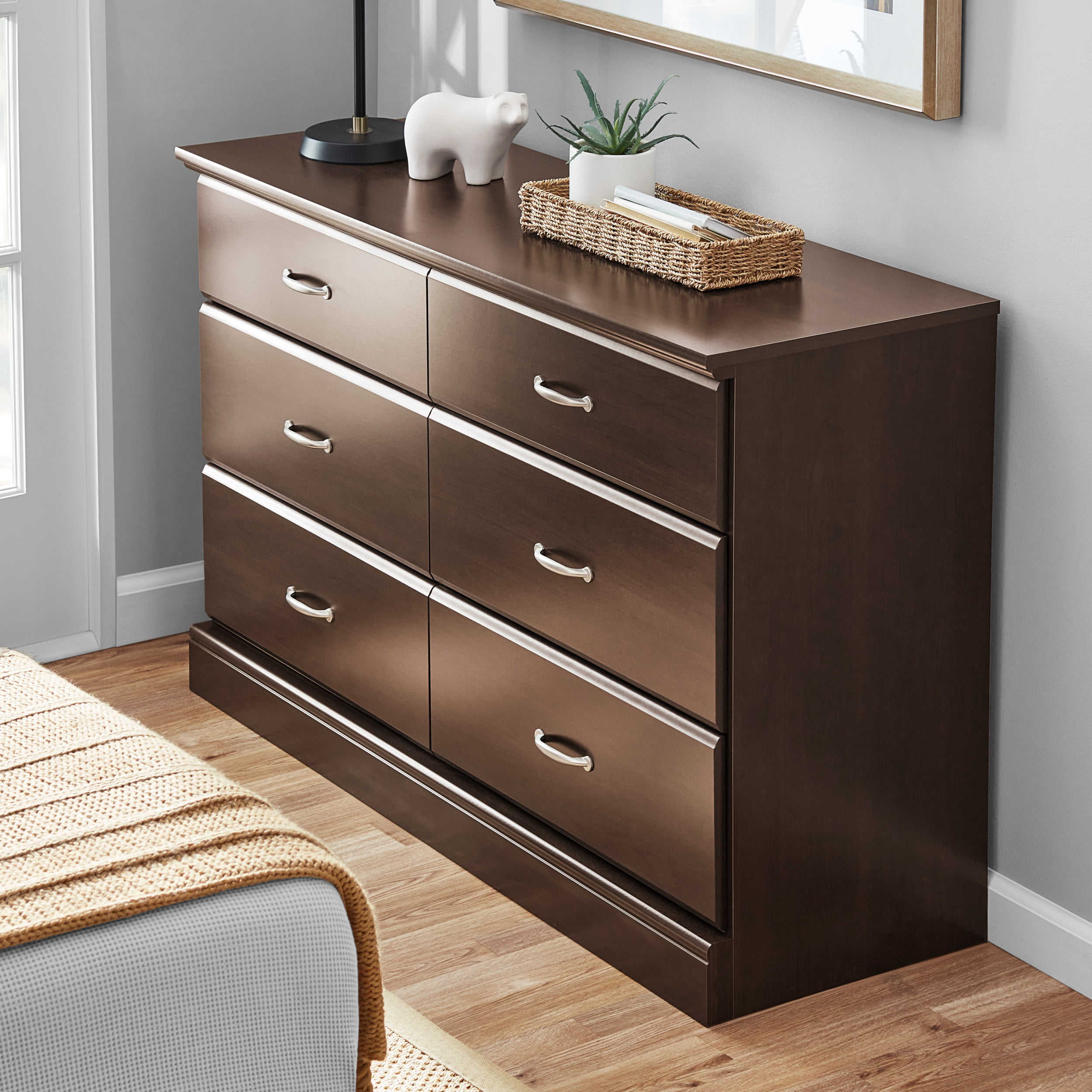 Sauder Parklane Contemporary 6-Drawer Dresser. Espresso