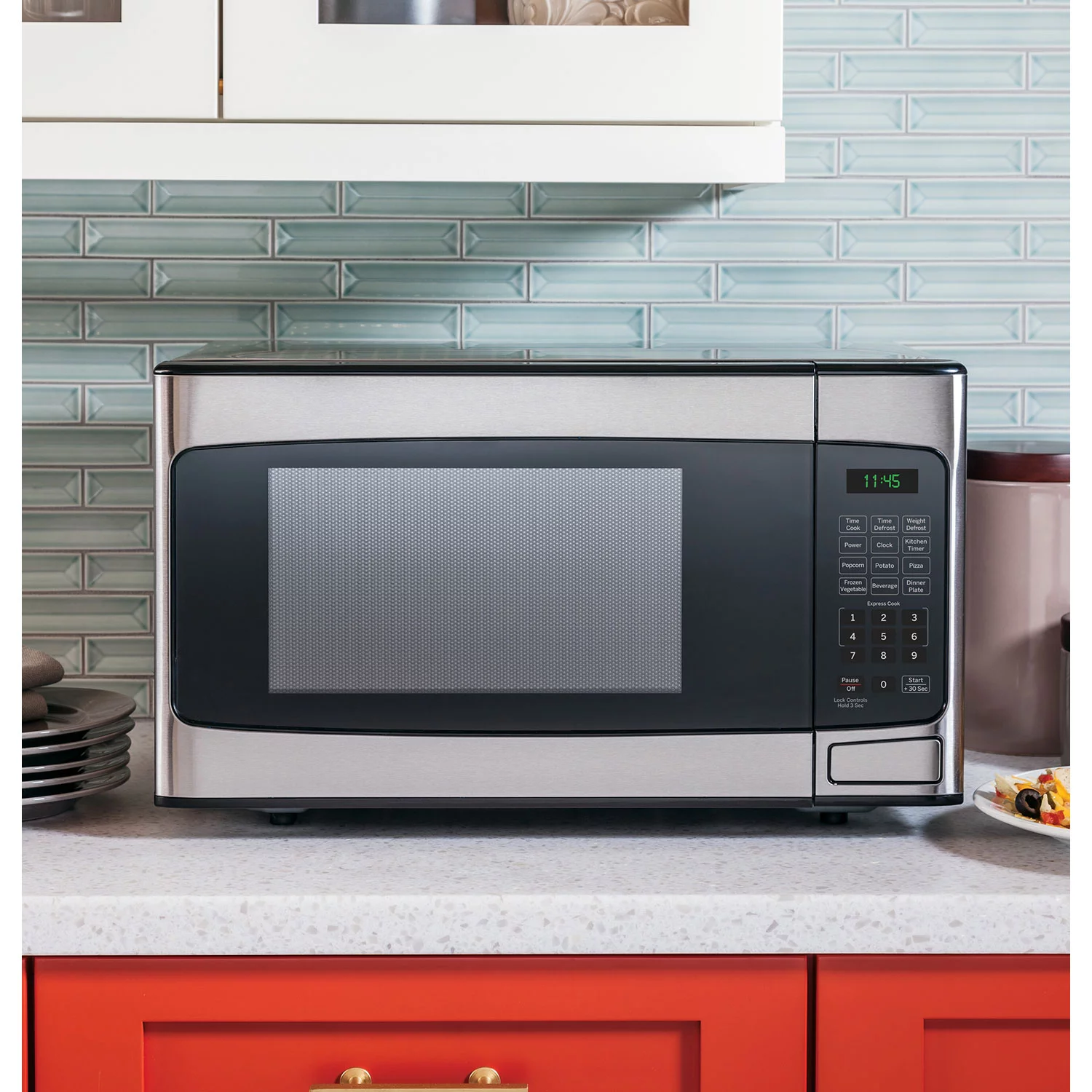 GE 1.1 Cu. Ft. Capacity Countertop Microwave Oven