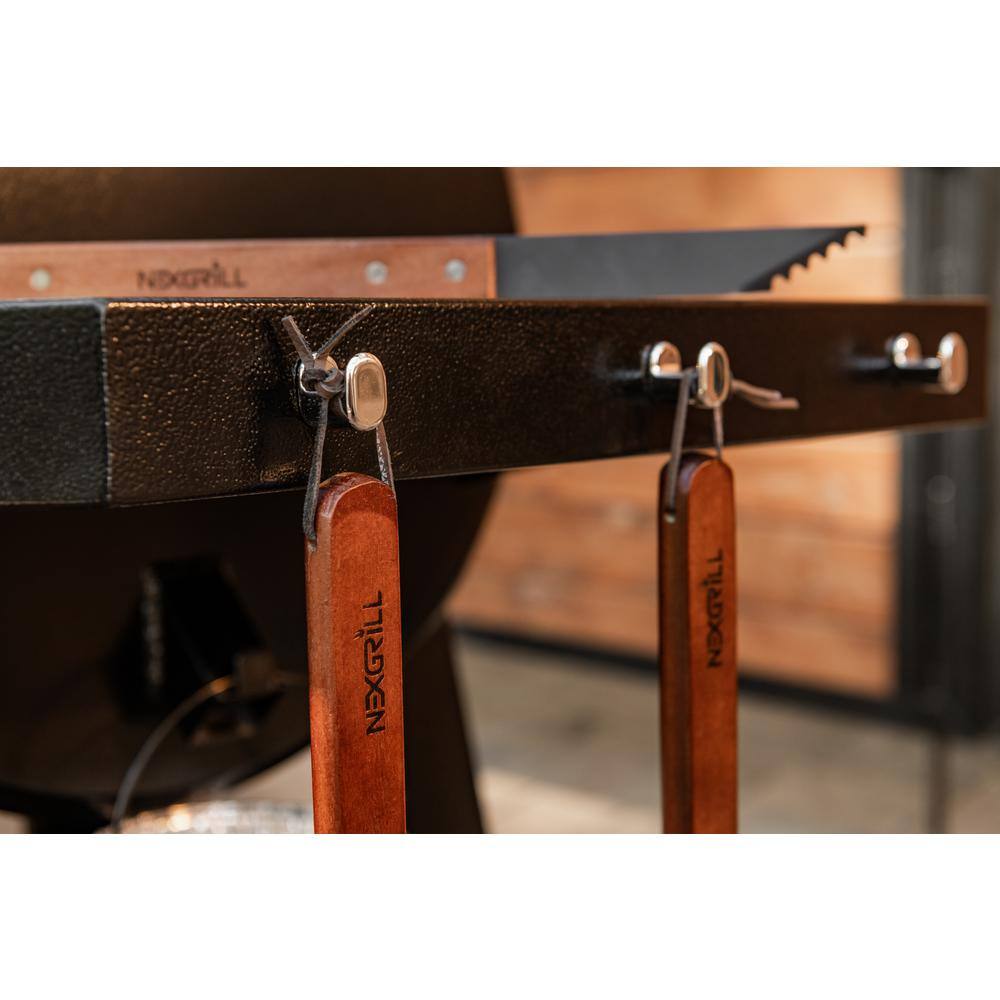 Nexgrill 910-05001 Oakford 580 Wifi Pellet Grill Smoker in Black