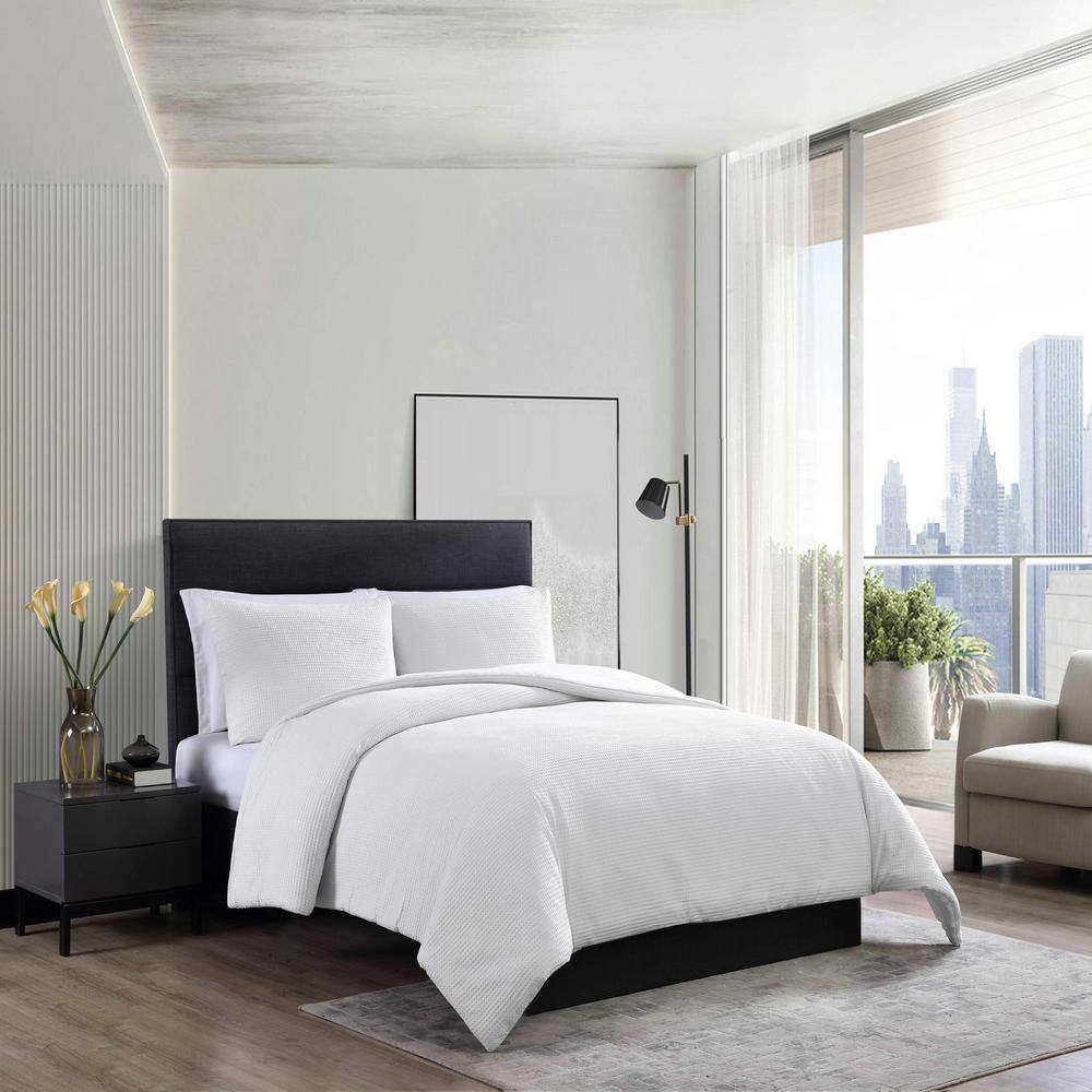 VERA WANG  Waffle Pique 3-Piece White Solid Cotton King Comforter Set