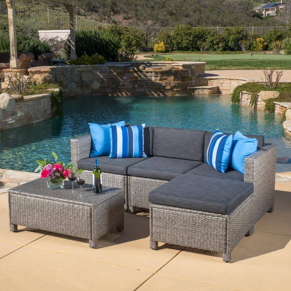Noble House  Puerta Gray 5-Piece Wicker Outdoor Sectional with Black Cushions