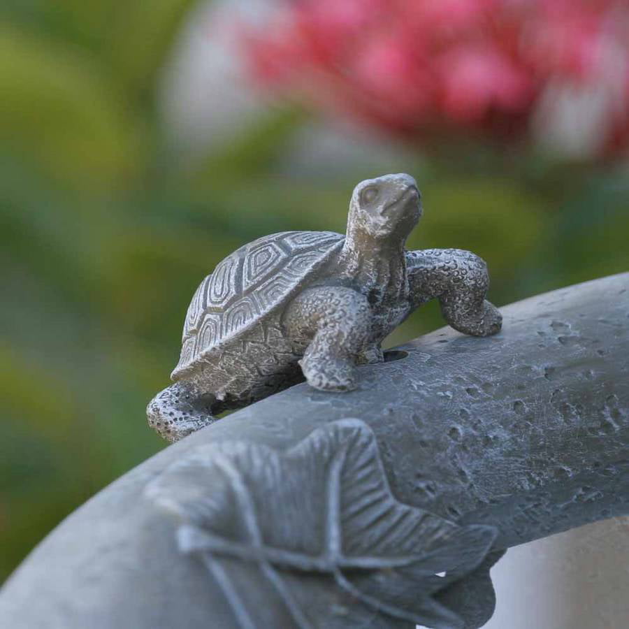 Smart Solar Gray Weathered Stone Country Gardens 2 Tier Solar On Demand