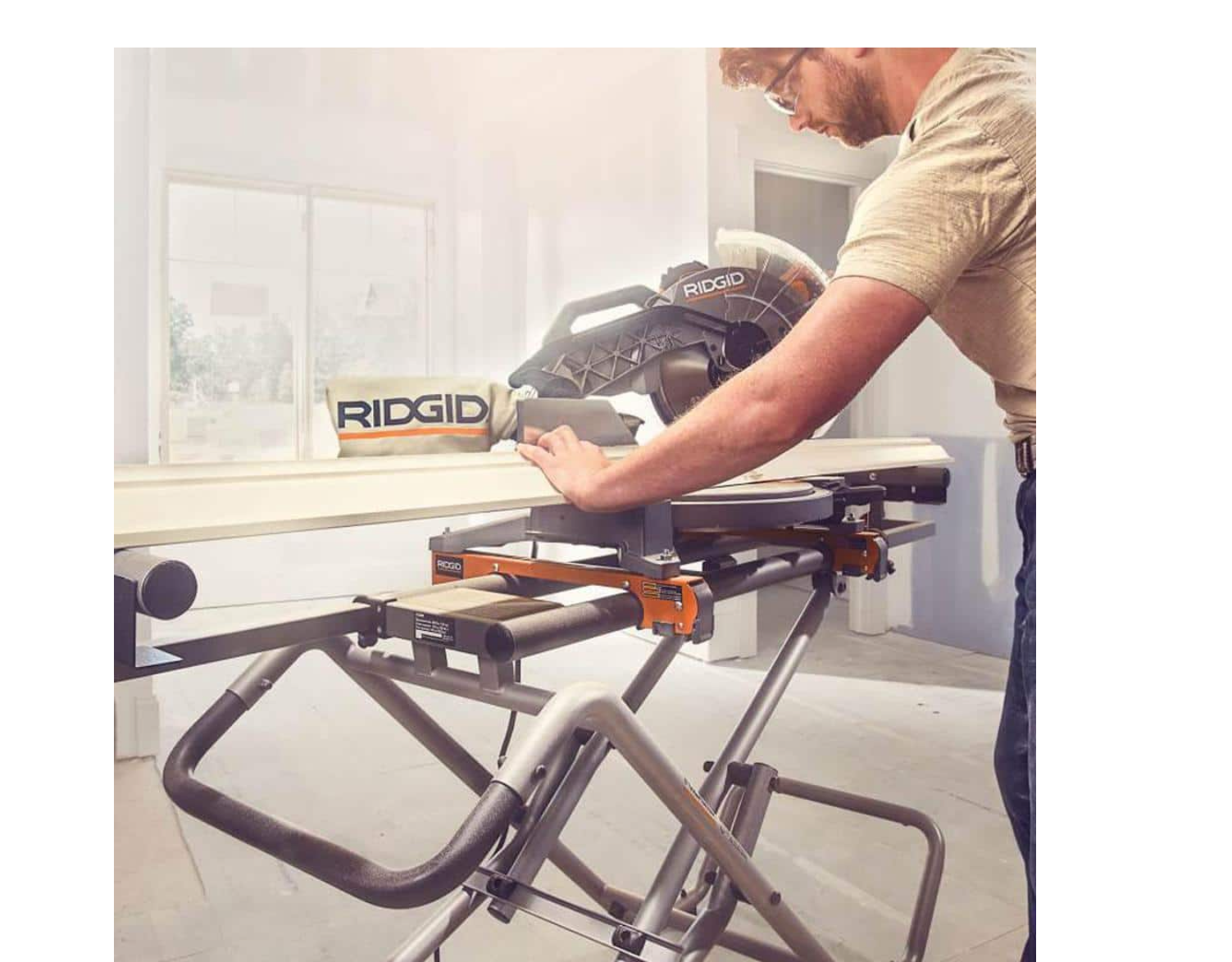 RIDGID AC9946-RPM121 Universal Mobile Miter Saw Stand with Mounting Braces and Black Fine Point Permanent Workshop Marker