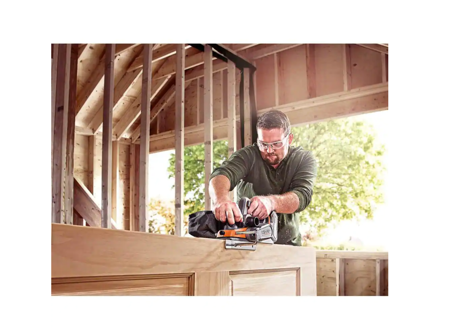 RIDGID R8481B 18V OCTANE Brushless Cordless 3-1/4 in. Hand Planer (Tool Only) with Dust Bag