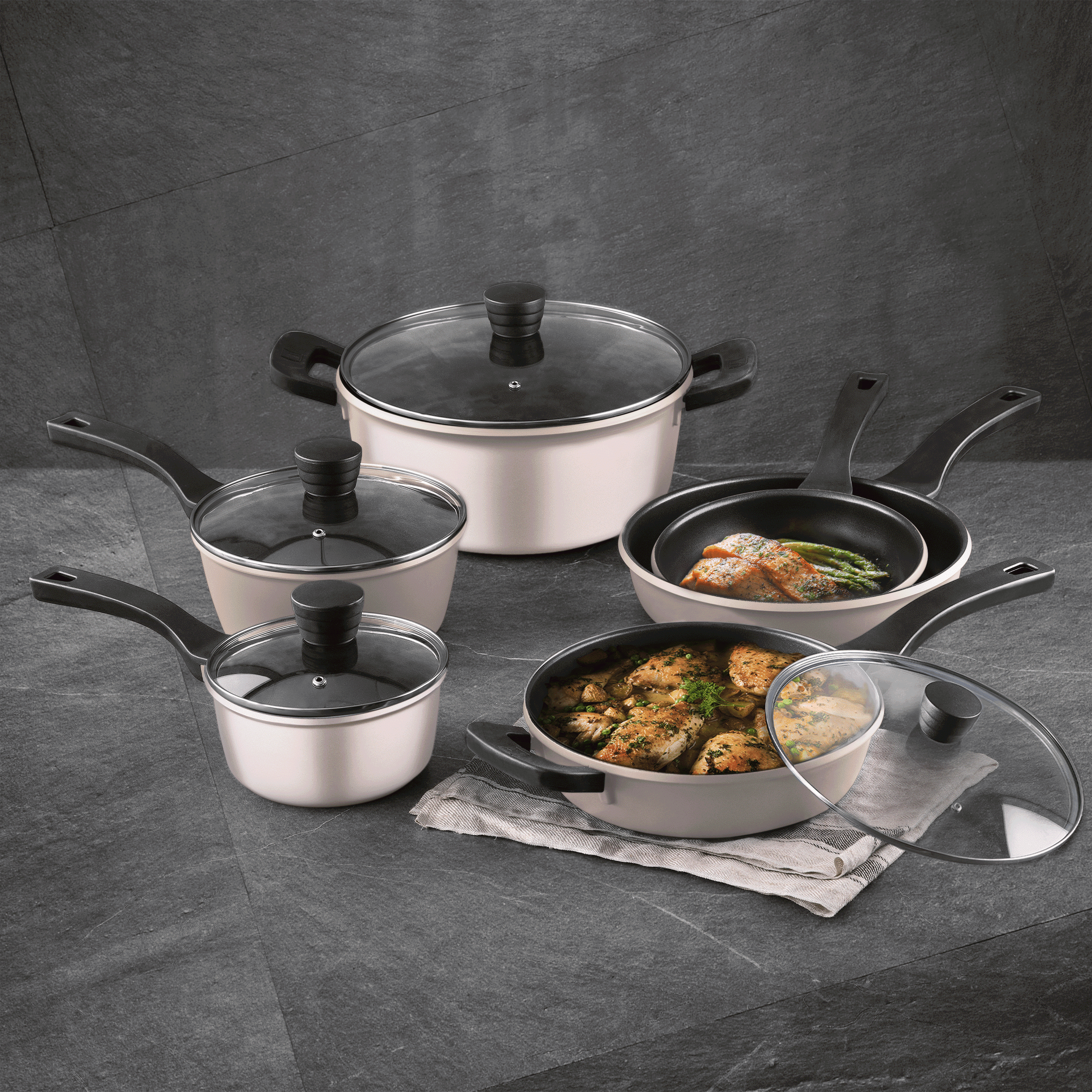 Retro by Bergner - 10 Pc Non Stick Cast Aluminum Pots and Pans Cookware Set. 10 Pieces. Champagne
