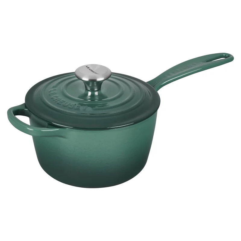 Le Creuset LS2518-16795SS Signature Enameled Cast Iron Saucepan. 1-3/4-Quart. Artichaut