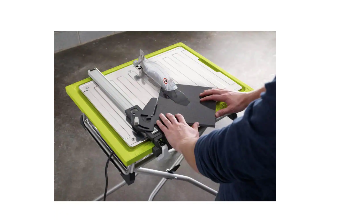 RYOBI WS722 7 in. 4.8 Amp Tabletop Tile Saw