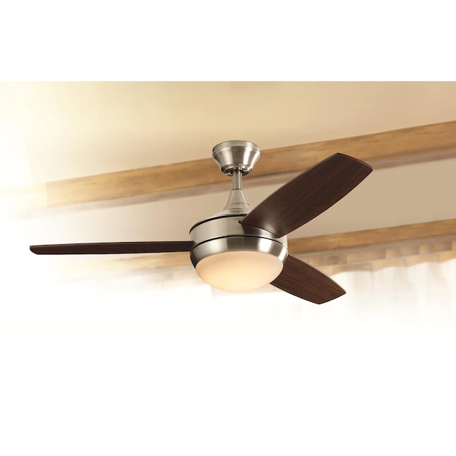 Harbor Breeze  Beach Creek 44-in Brushed Nickel LED Indoor Downrod or Flush Mount Ceiling Fan with Light Remote (3-Blade)