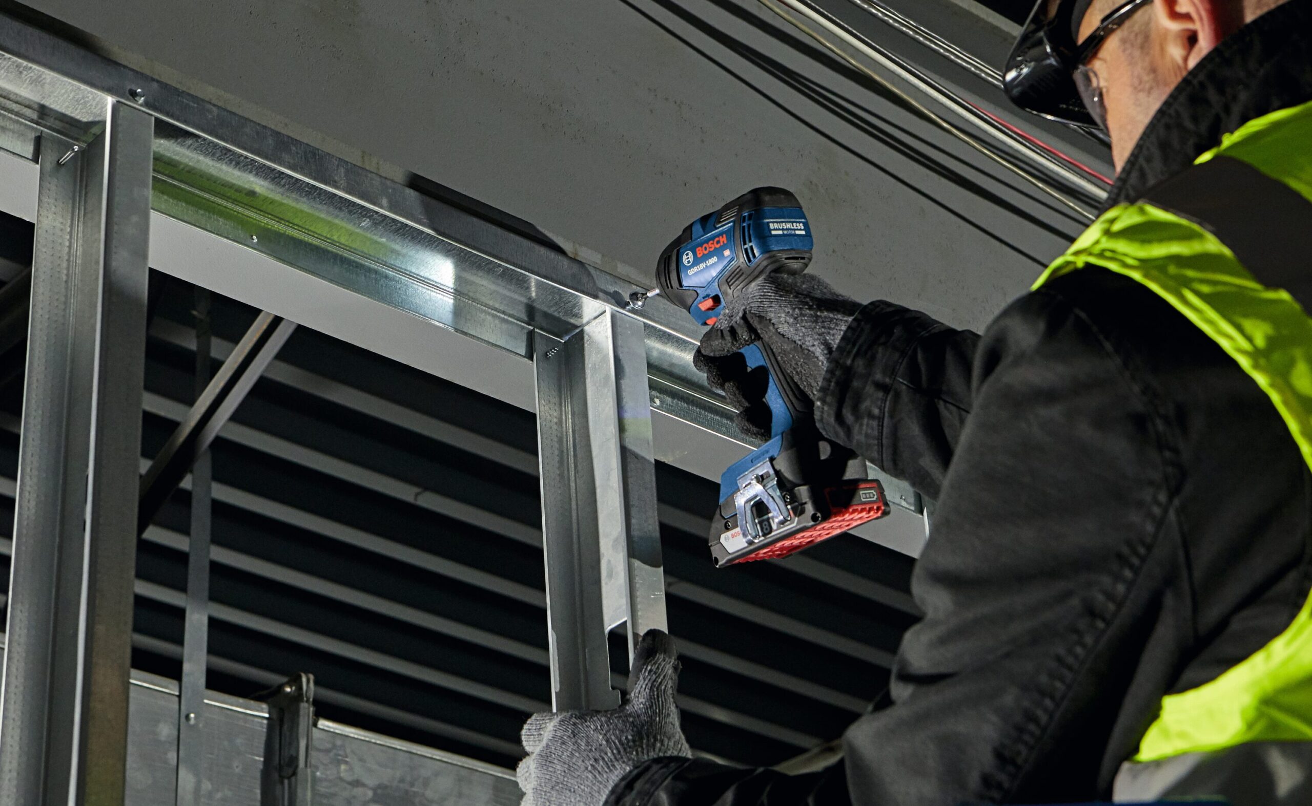 Bosch Core18V 1/4-in Variable Speed Brushless Cordless Impact Driver (1-Battery Included)