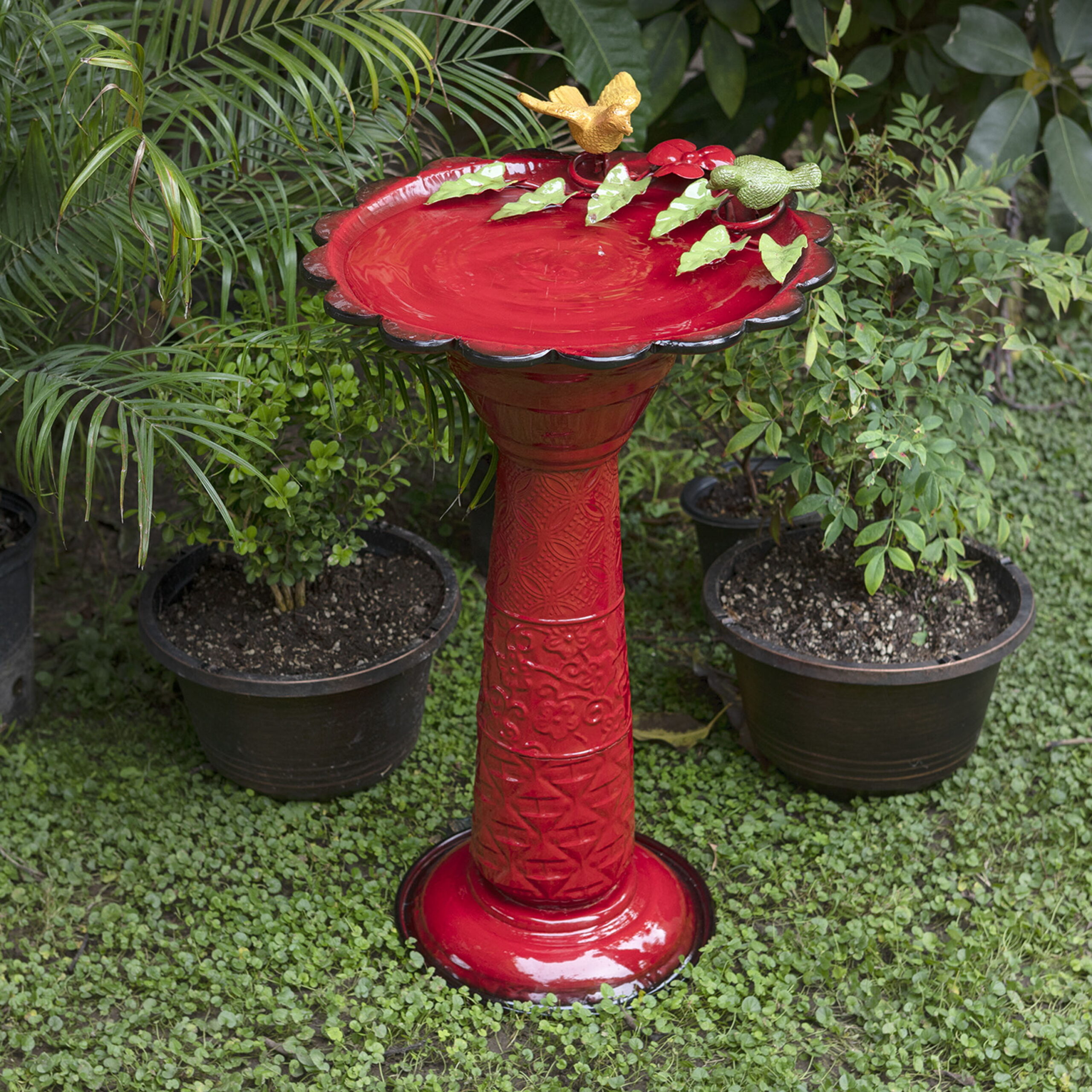 Alpine Corporation 28-Inch Metal Bird Bath with Birds and Leaves. Red