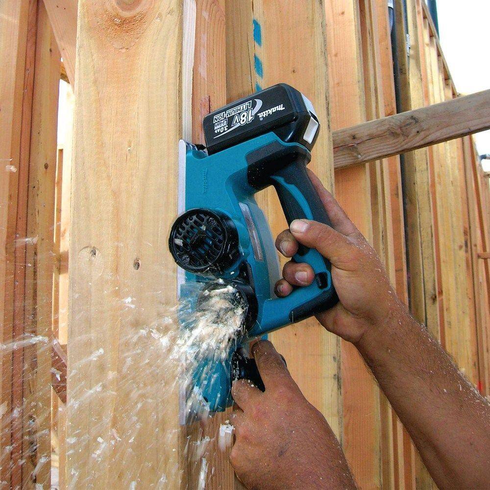 Makita XPK01Z 18V LXT Lithium-Ion 3-1/4 in. Cordless Planer (Tool-Only)