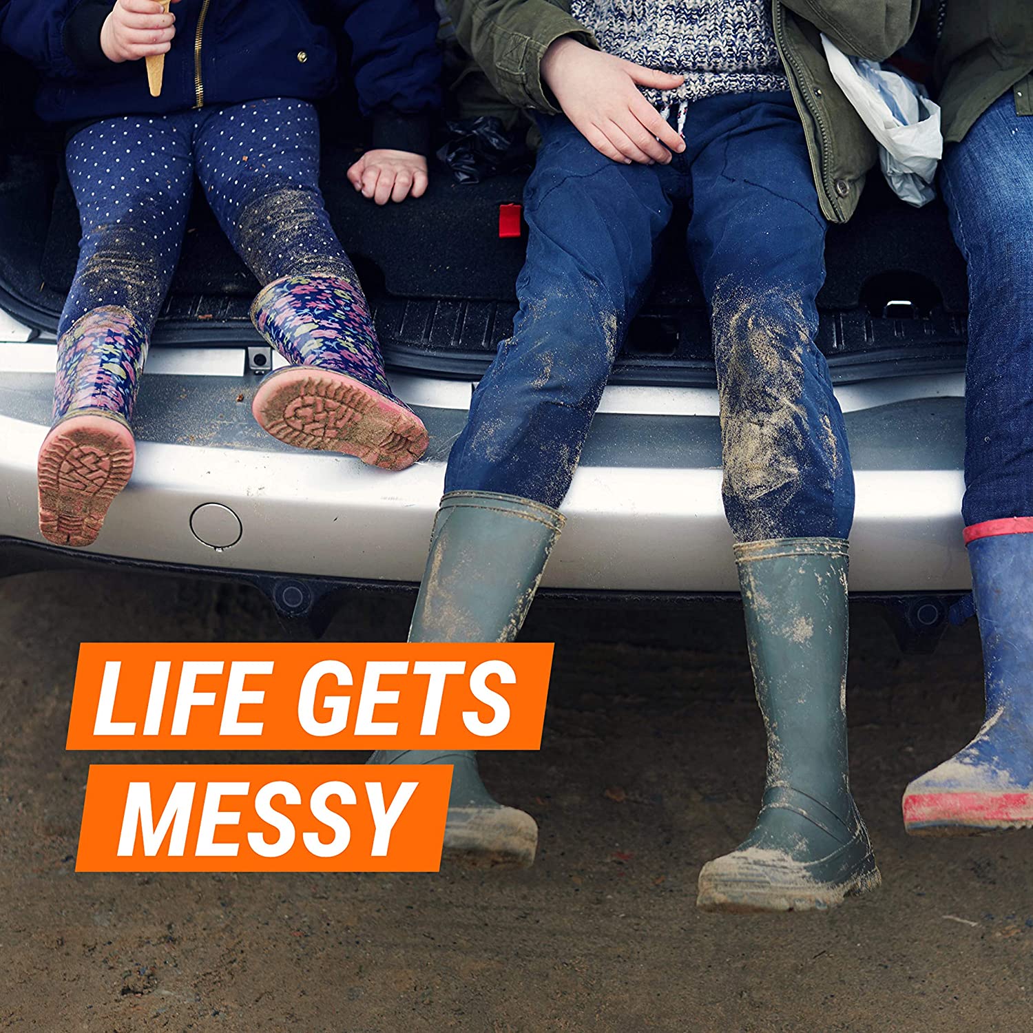 Armor All Ultimate Car Detailing Kit. Includes Car Wash. Glass Cleaner. Tire Cleaner. Microfiber Accessories