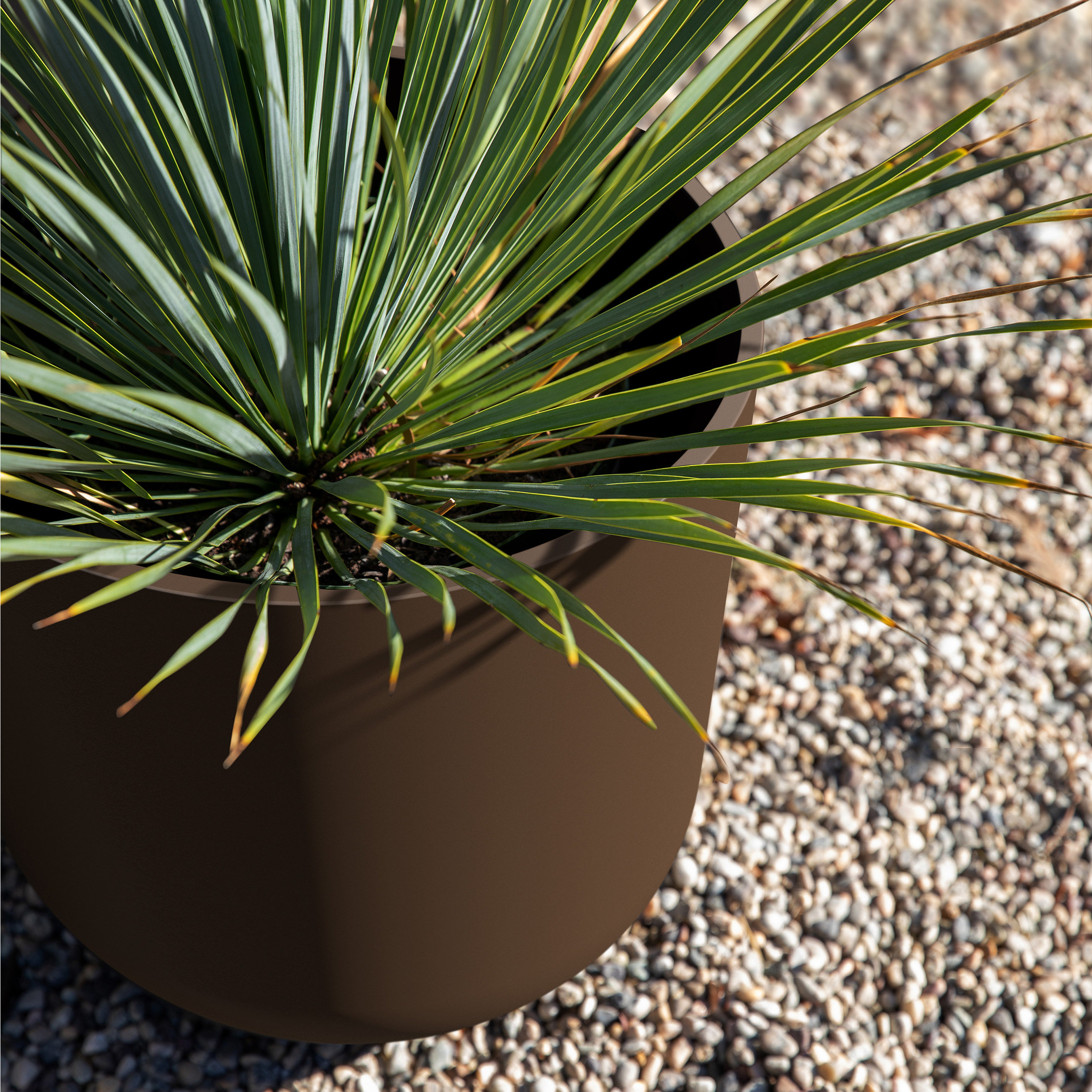 Veradek Pure Series Kona 15″ Espresso Planter 2 Pack