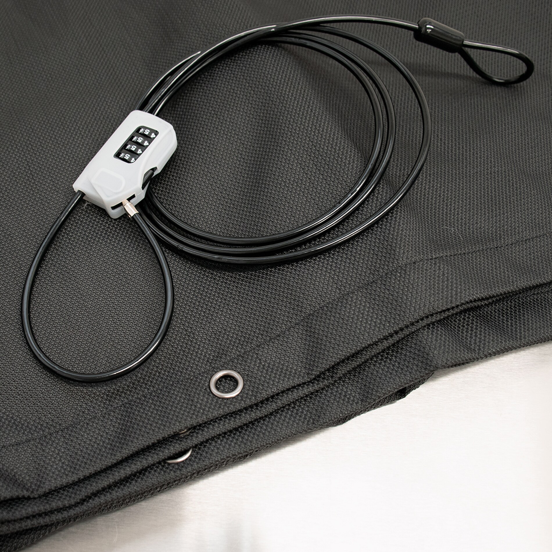 Montezuma Revolving Tool Cart Cover With Lock