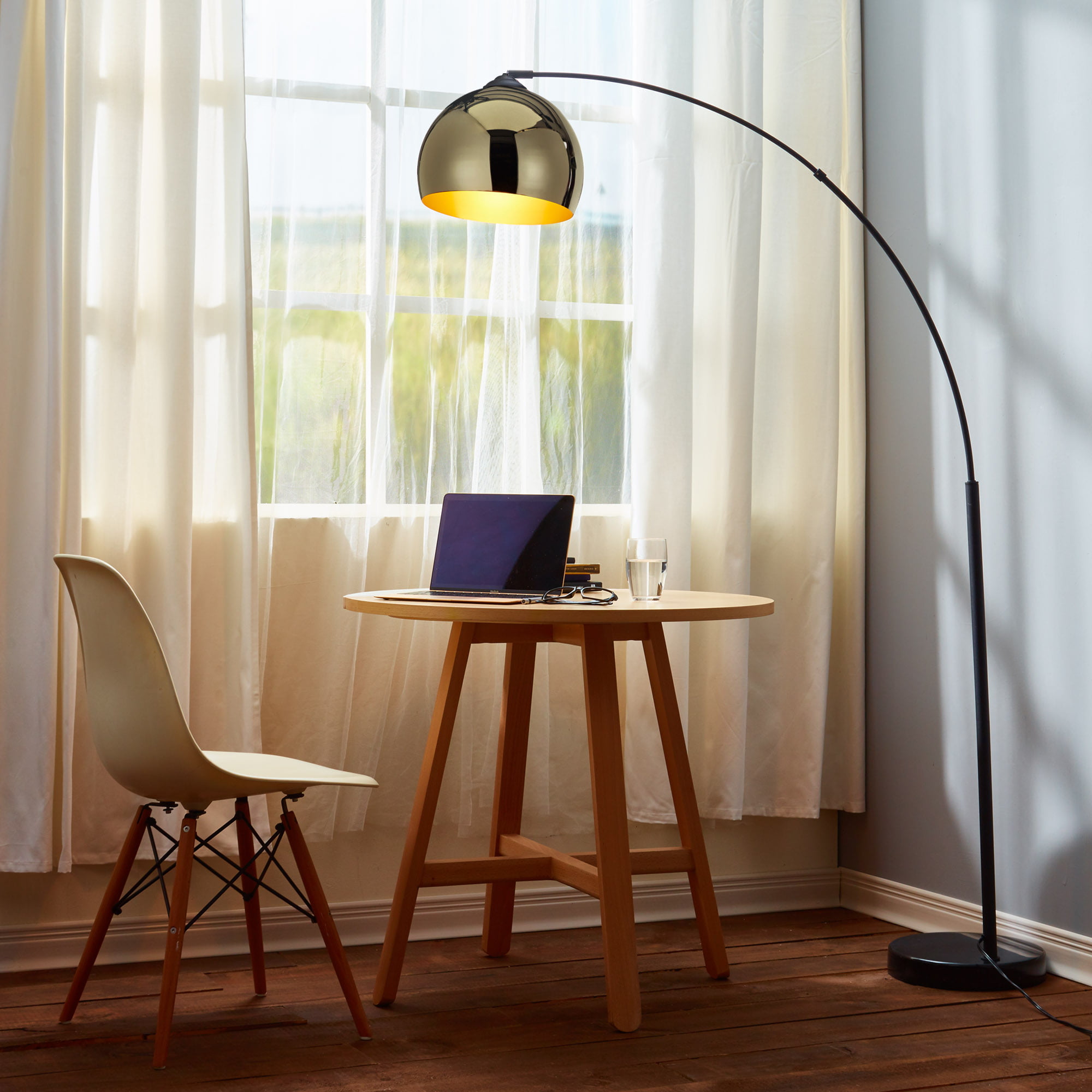 Teamson Home Arquer Arc 66.93″ Metal Floor Lamp with Bell Shade. Gold