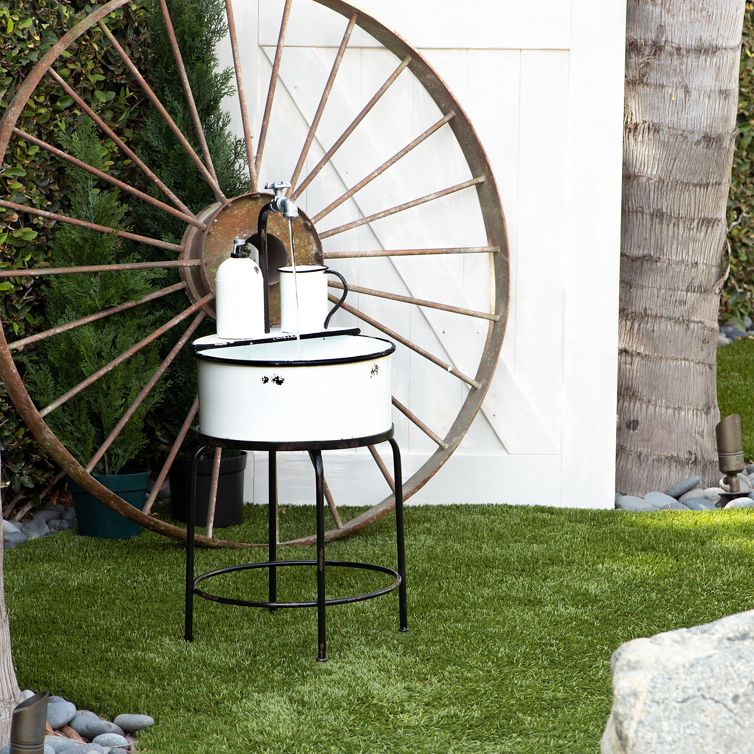 Alpine Corporation Antique Vintage Sink Metal Fountain & Stand. 34 Inch Tall