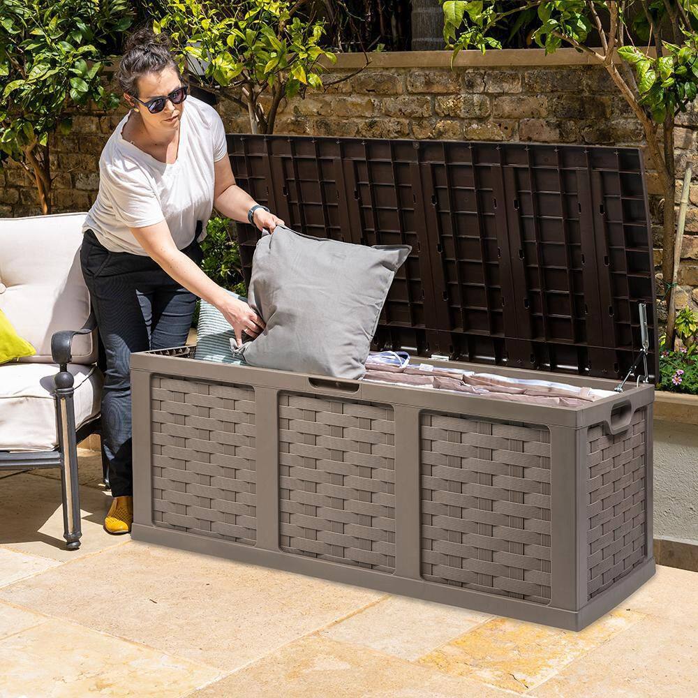 Starplast 67811 153 Gallon Plastic Deck Box. Mocha/Brown