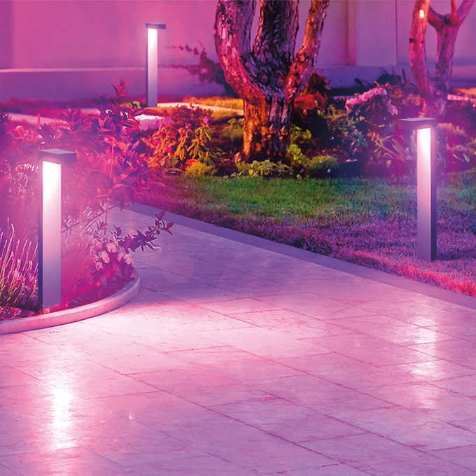 Atomi Smart Color Changing LED Pathway Lights. 4-pack Starter Kit