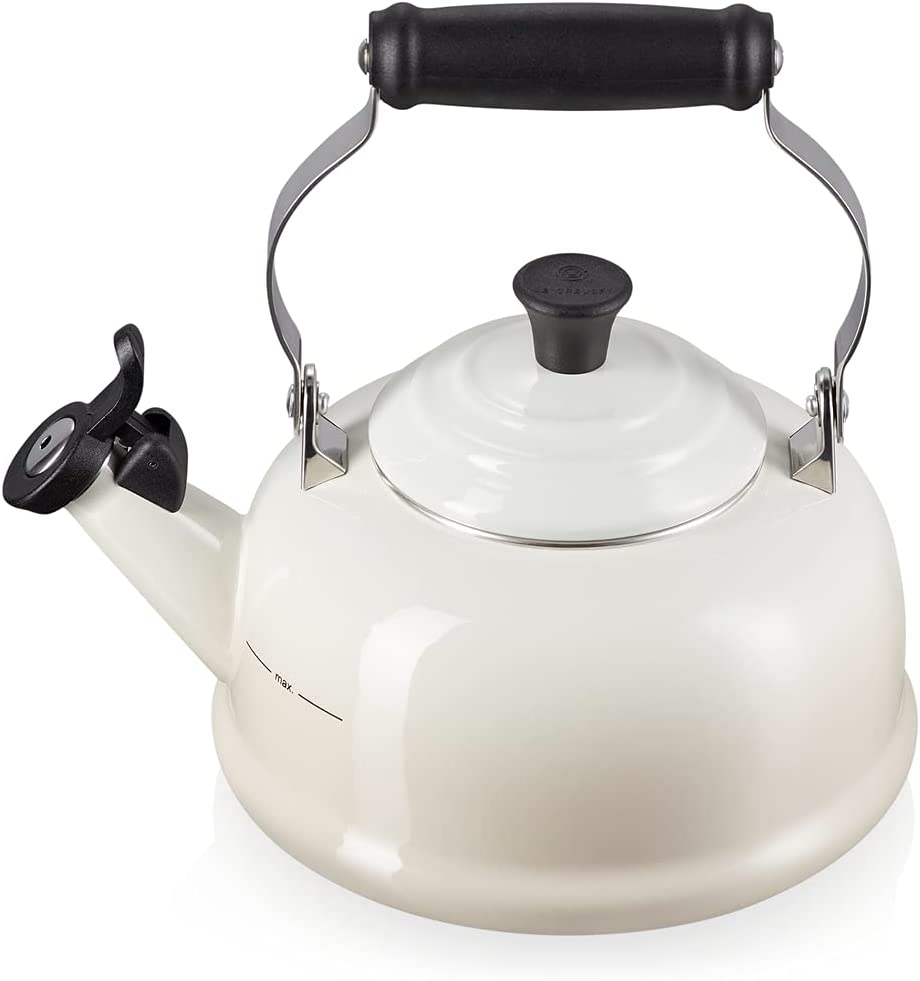 Le Creuset Q3101-716 Enamel On Steel Whistling Tea Kettle. 1.7 qt.. Meringue