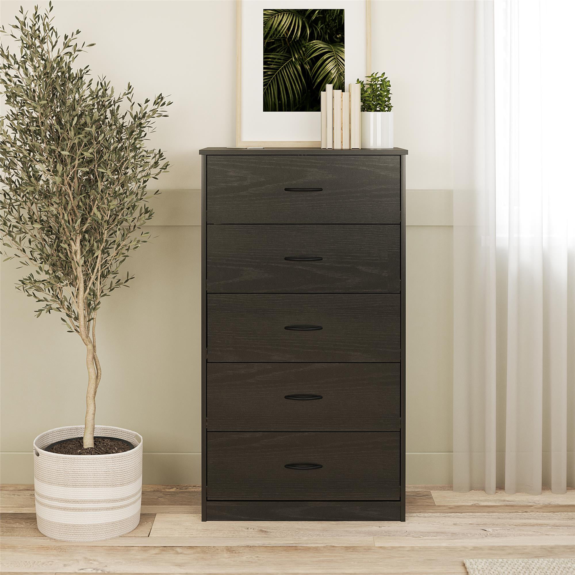 Mainstays Classic 5 Drawer Dresser. Black Oak