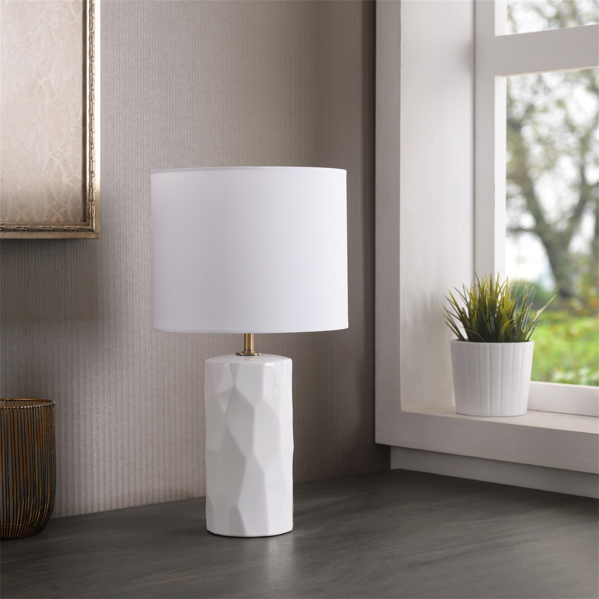 Mainstays White Ceramic Table Lamp. 17″H