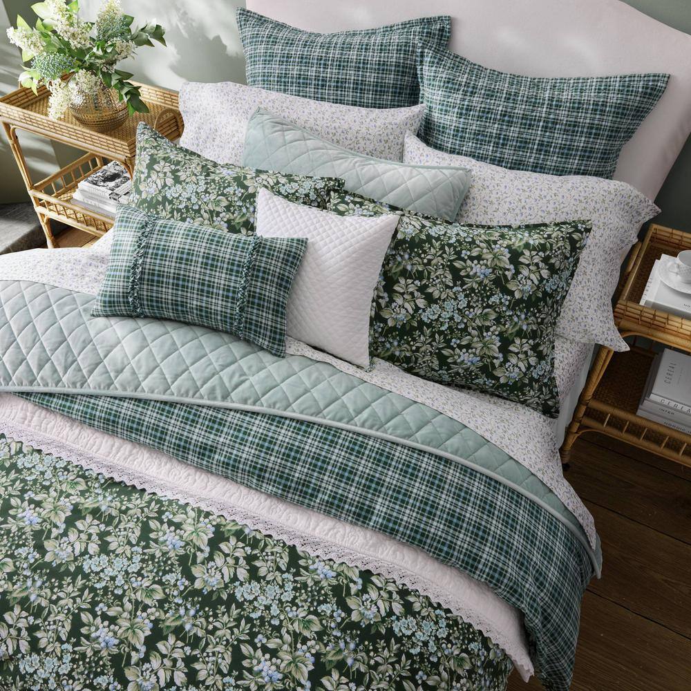 Laura Ashley  Bramble Floral 7-Piece Green Cotton Full/Queen Comforter Bonus Set