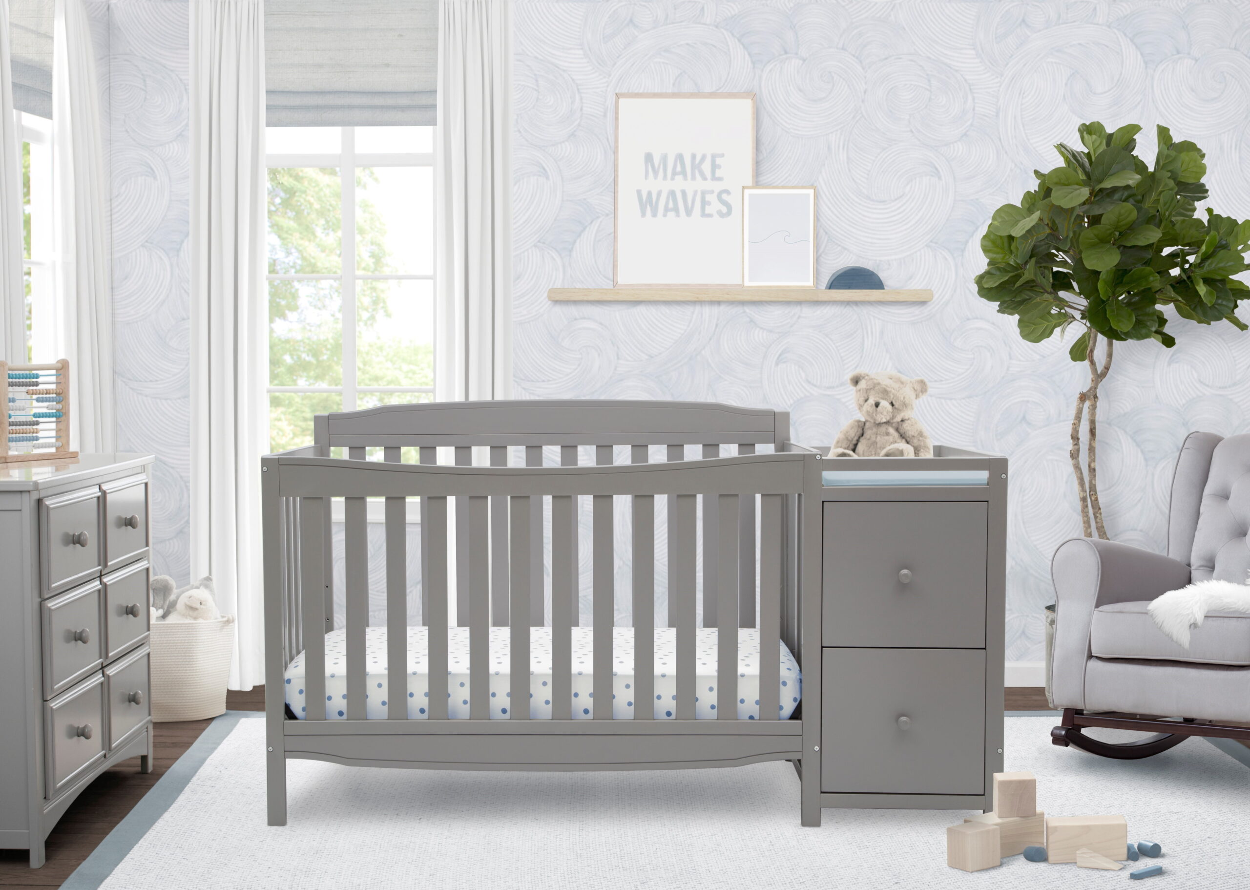 Delta Children Mason 6-in-1 Convertible Crib and Changer. Gray