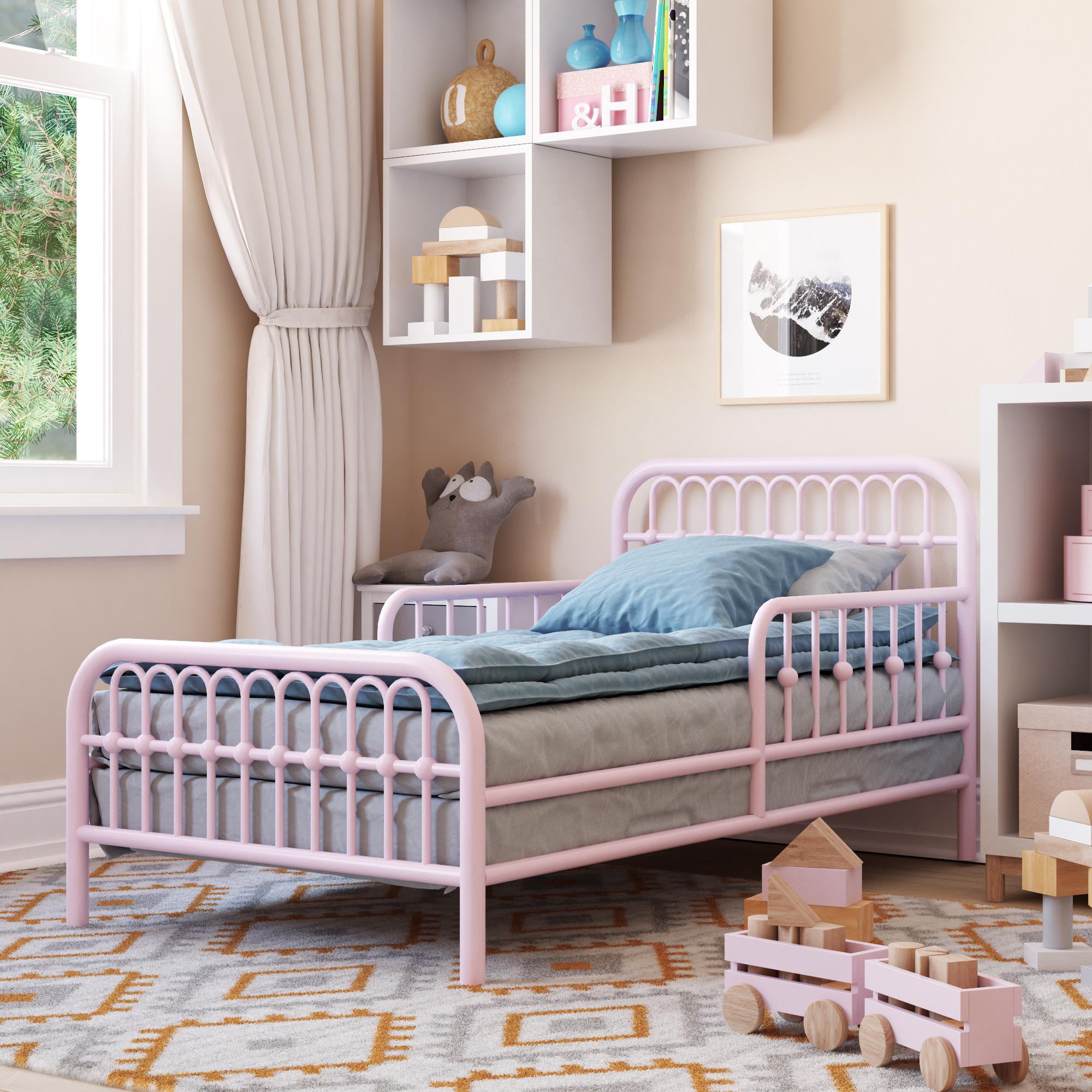 Little Seeds Monarch Hill Ivy Metal Toddler Bed. Pink