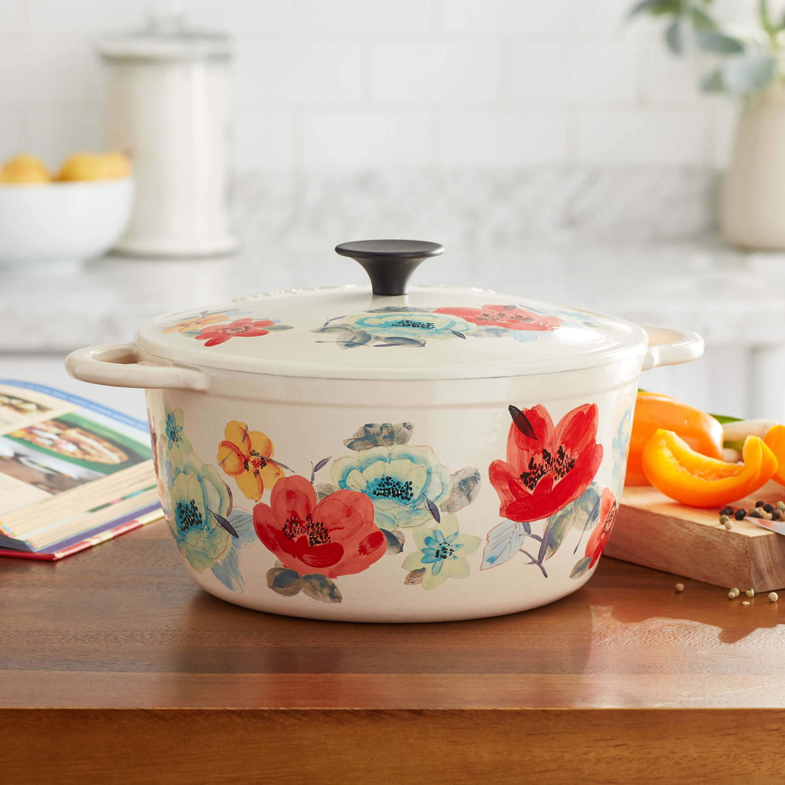 The Pioneer Woman Vintage Bloom 5-Quart Dutch Oven