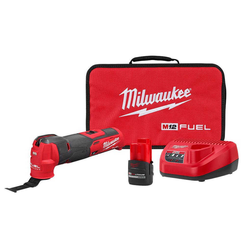 Milwaukee 2526-21HO M12 FUEL 12V Lithium-Ion Cordless Oscillating Multi-Tool Kit w/High Output 2.5 Ah Battery. Charger. Accessories & Bag