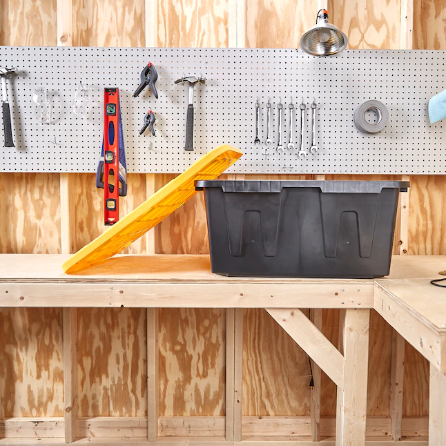 Project Source  Commander Large 27-Gallon (108-Quart) Black Heavy Duty Tote with Standard Snap Lid