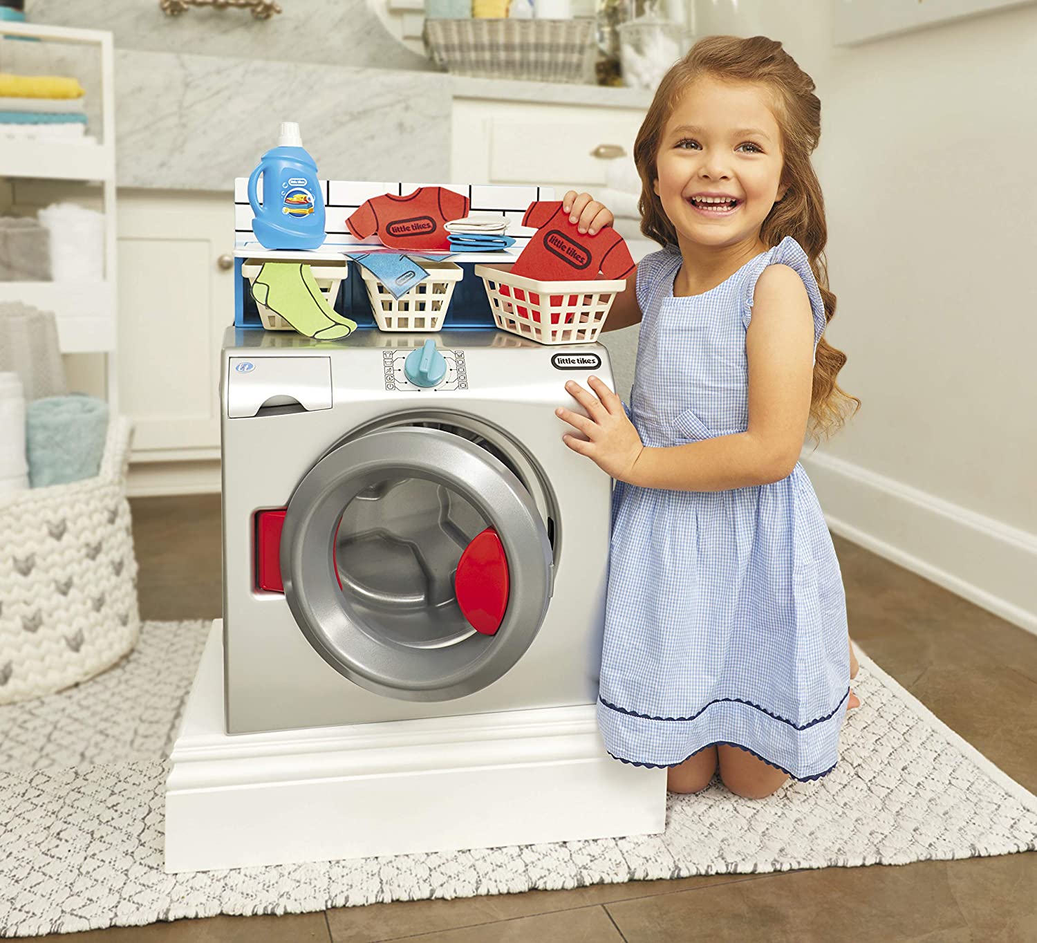 Little Tikes First Washer-Dryer - Realistic Pretend Play Appliance for Kids. Unique Toy. Ages 2+