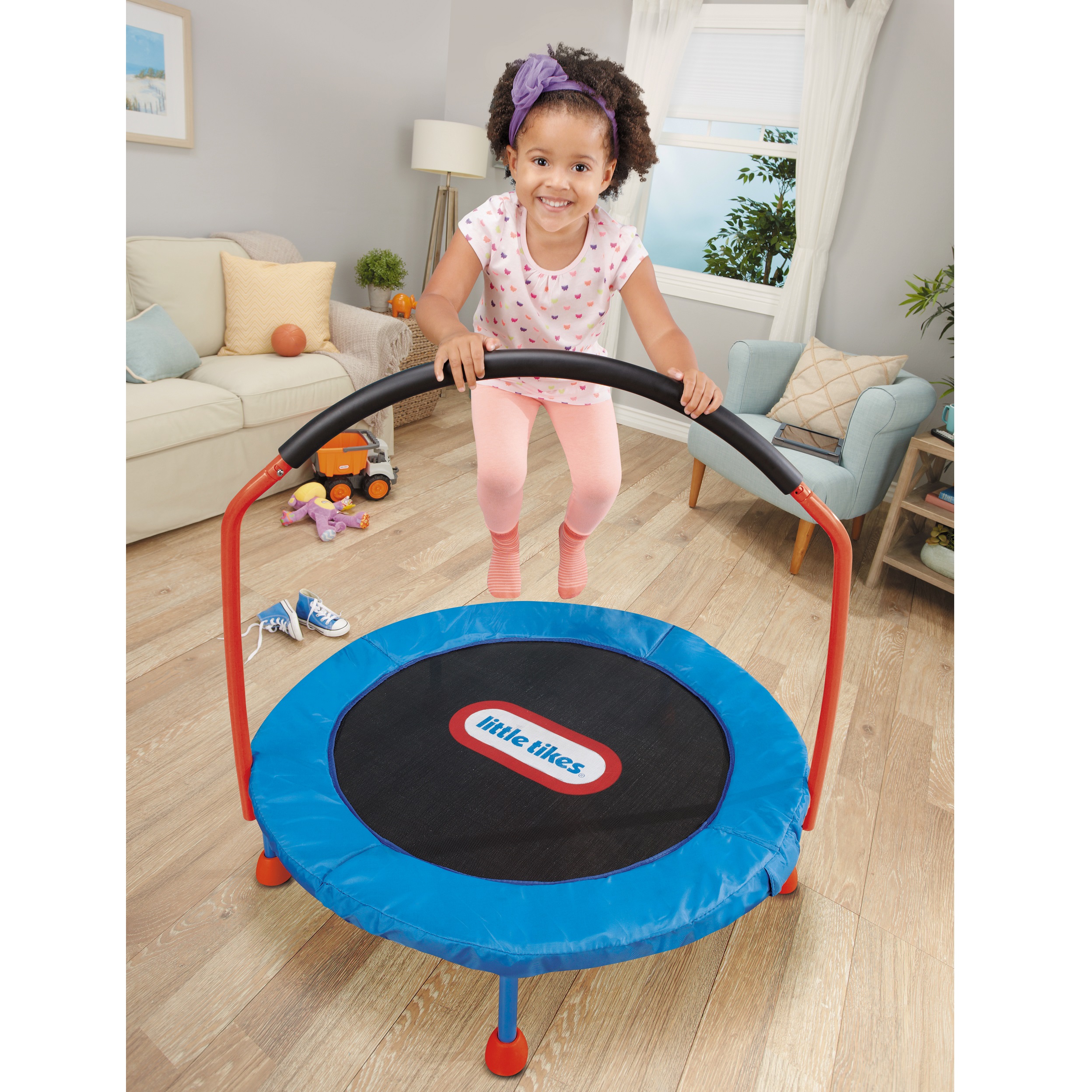 Little Tikes Easy Store 3-Foot Trampoline. with Hand Rail. Blue