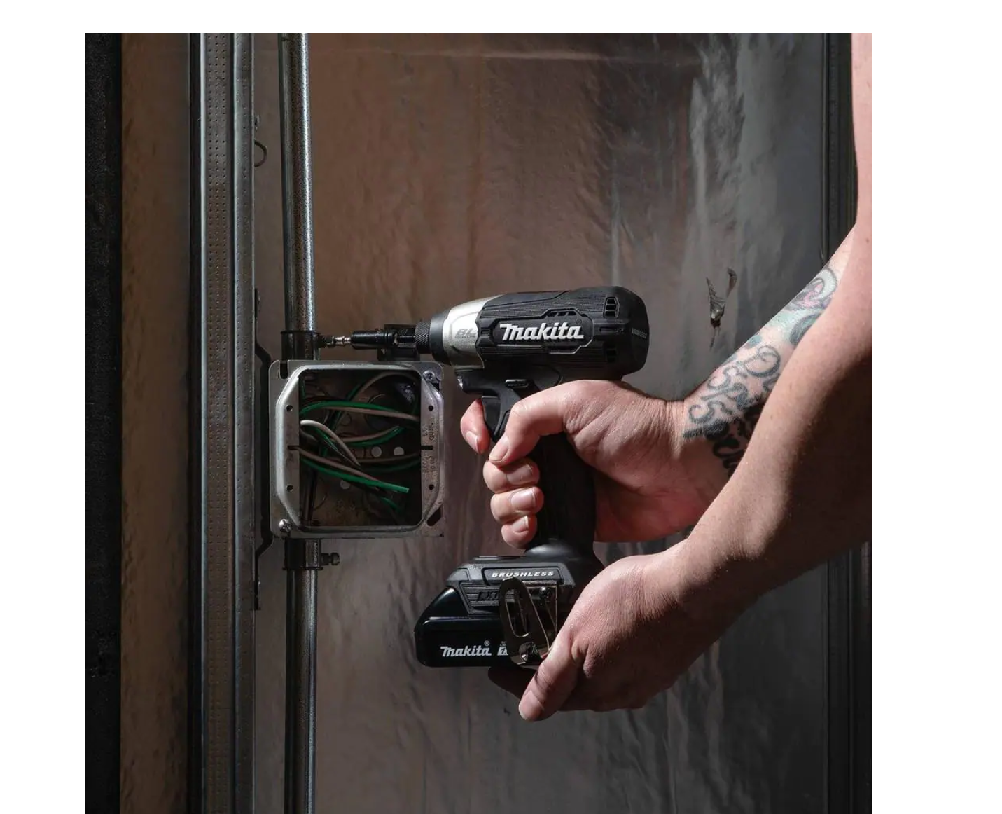 Makita CX203SYB 18V LXT Sub-Compact Lithium-Ion Brushless Cordless 2-piece Combo Kit (Driver-Drill/Impact Driver) 1.5Ah