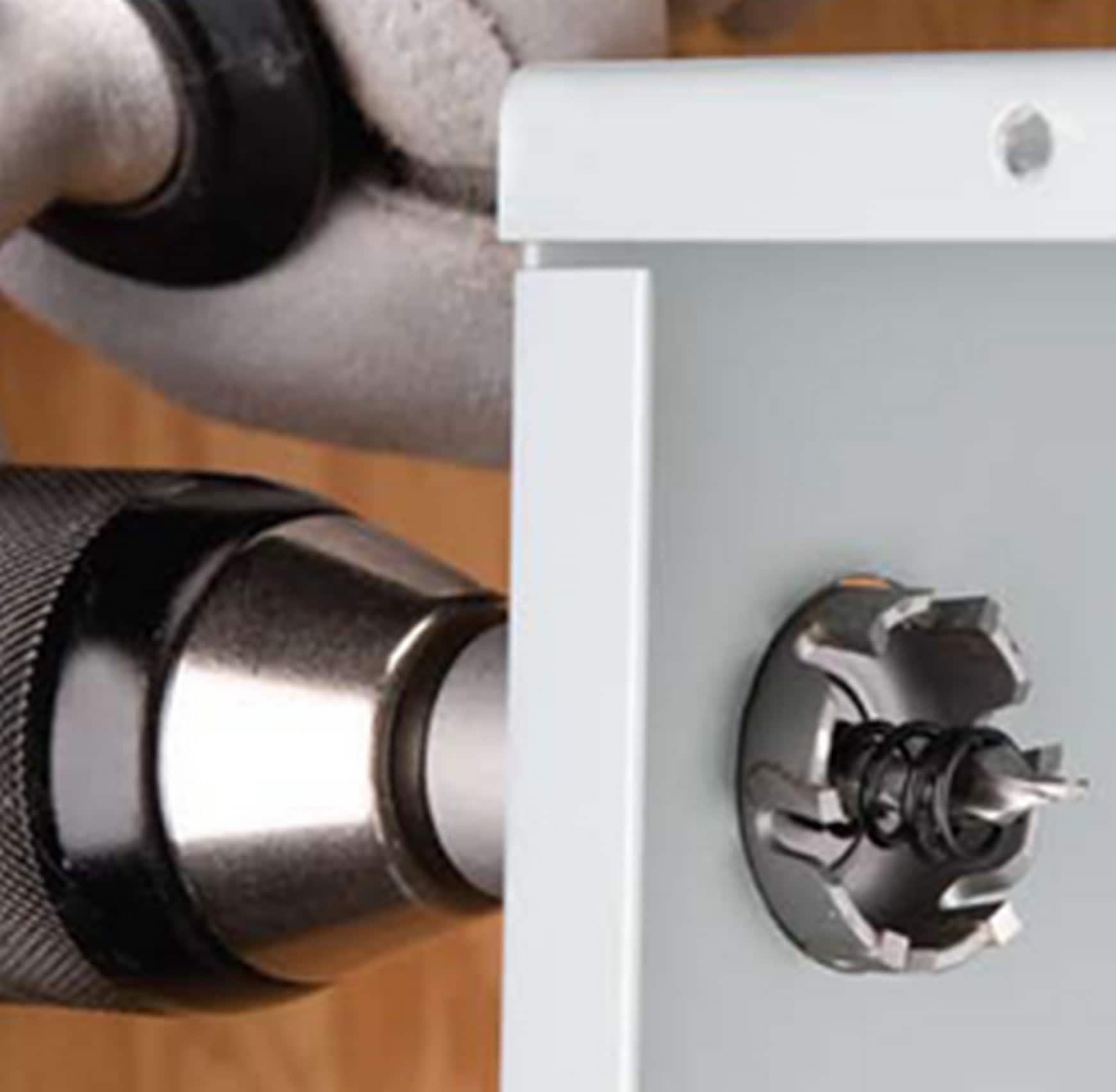 IDEAL 8-Piece Carbide-tipped Arbored Hole Saw Set