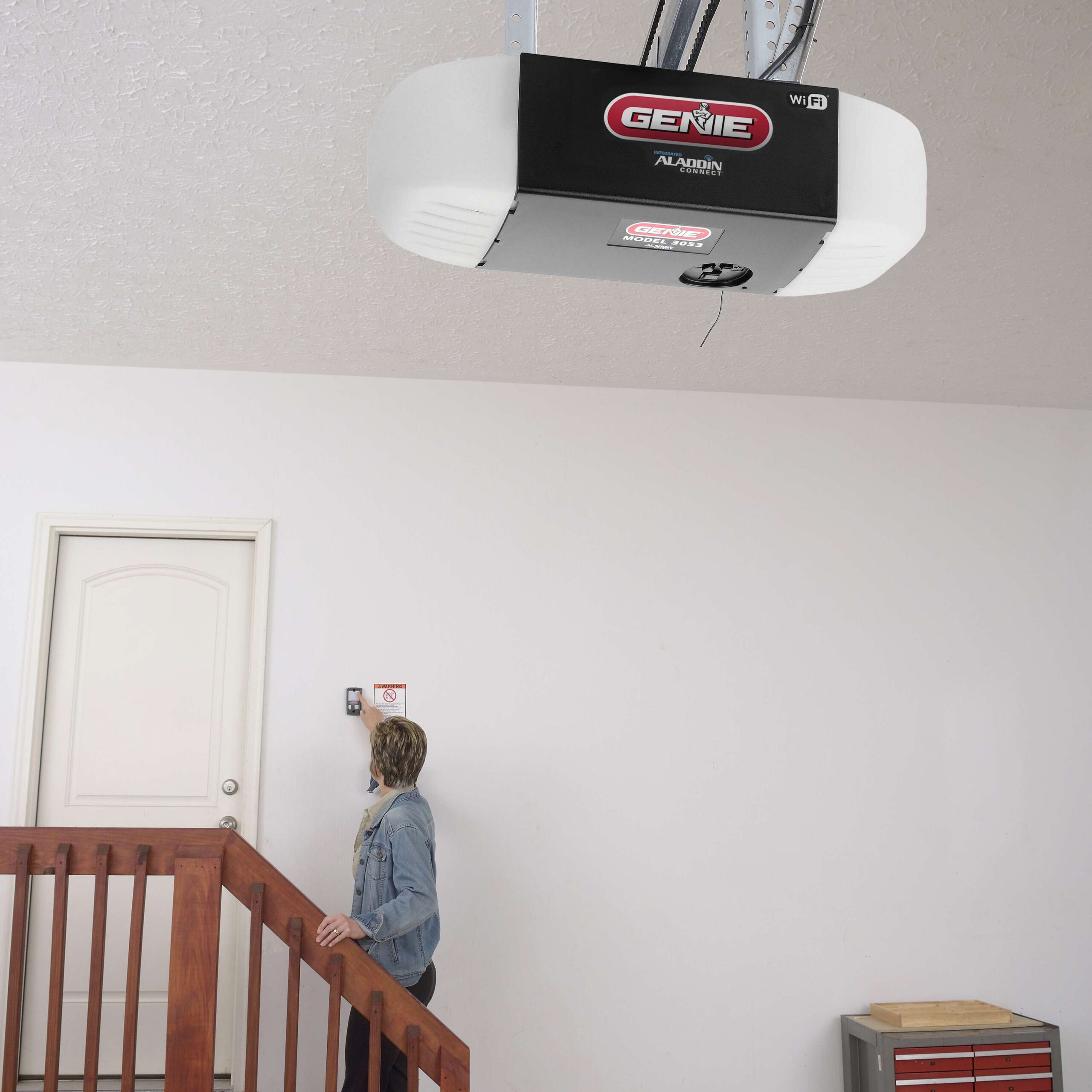 Genie 0.75-HP Connect Smart Belt Drive Garage Door Opener Wi-fi Compatibility