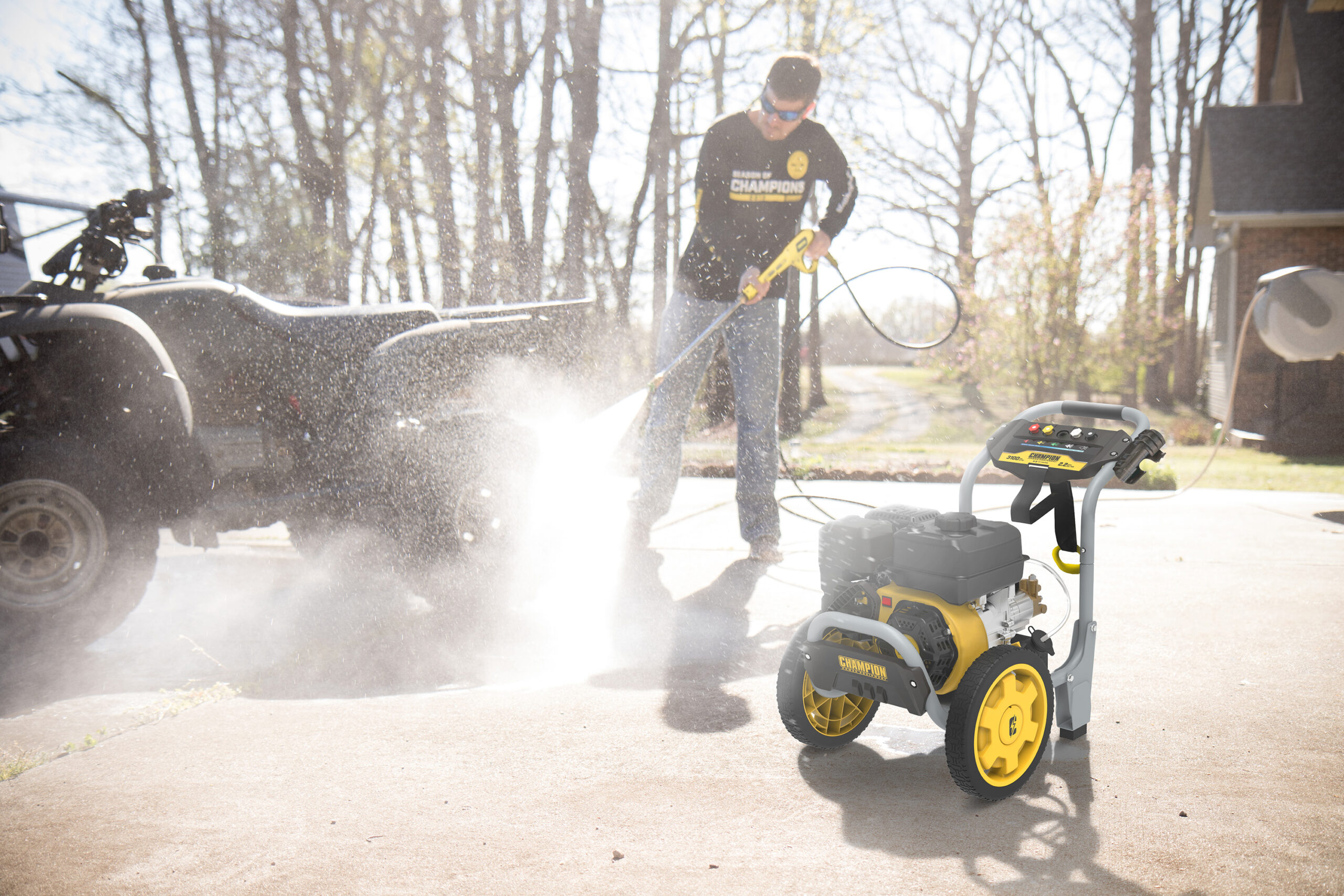 Champion Power Equipment 3100 PSI 2.2-GPM Low Profile Gas Pressure Washer