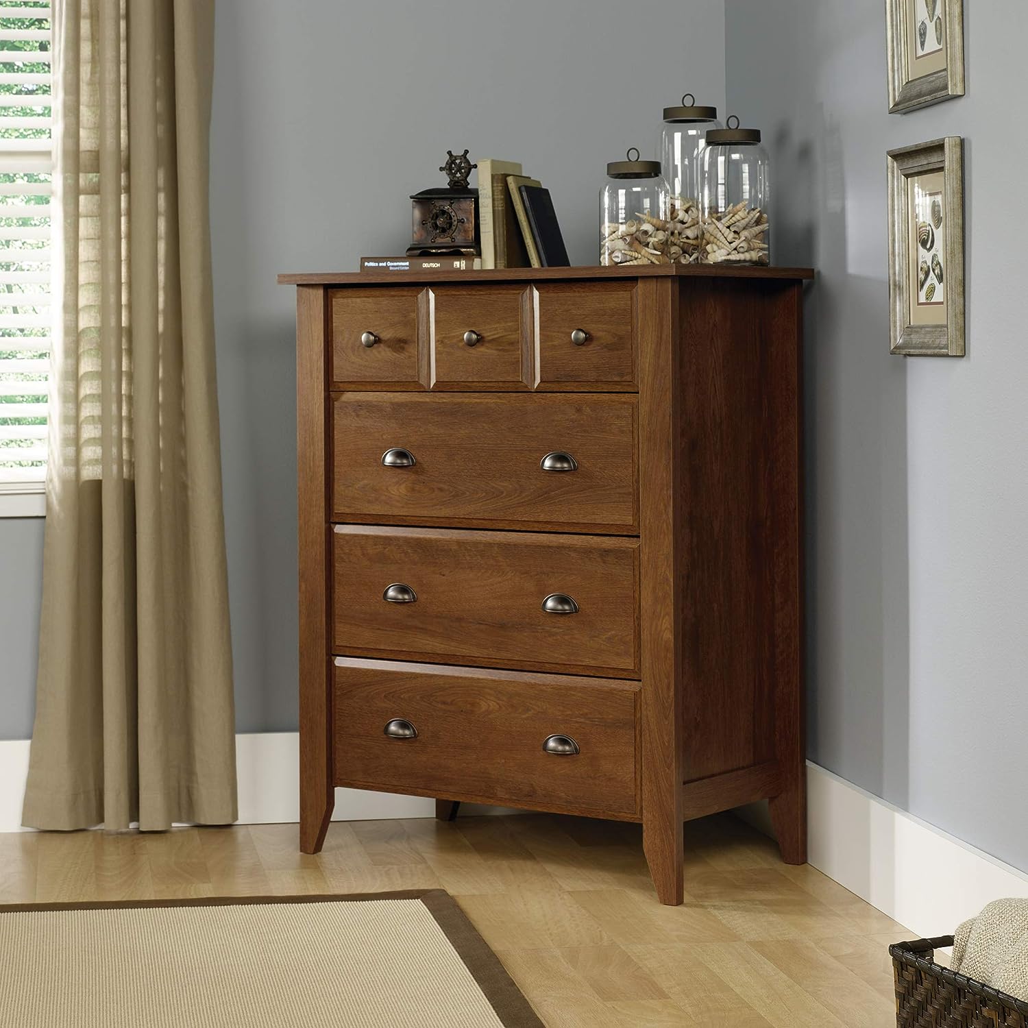 Sauder Shoal Creek 4-Drawer Chest. L: 34.72″ x W: 18.58″ x H: 42.68″. Oiled Oak finish