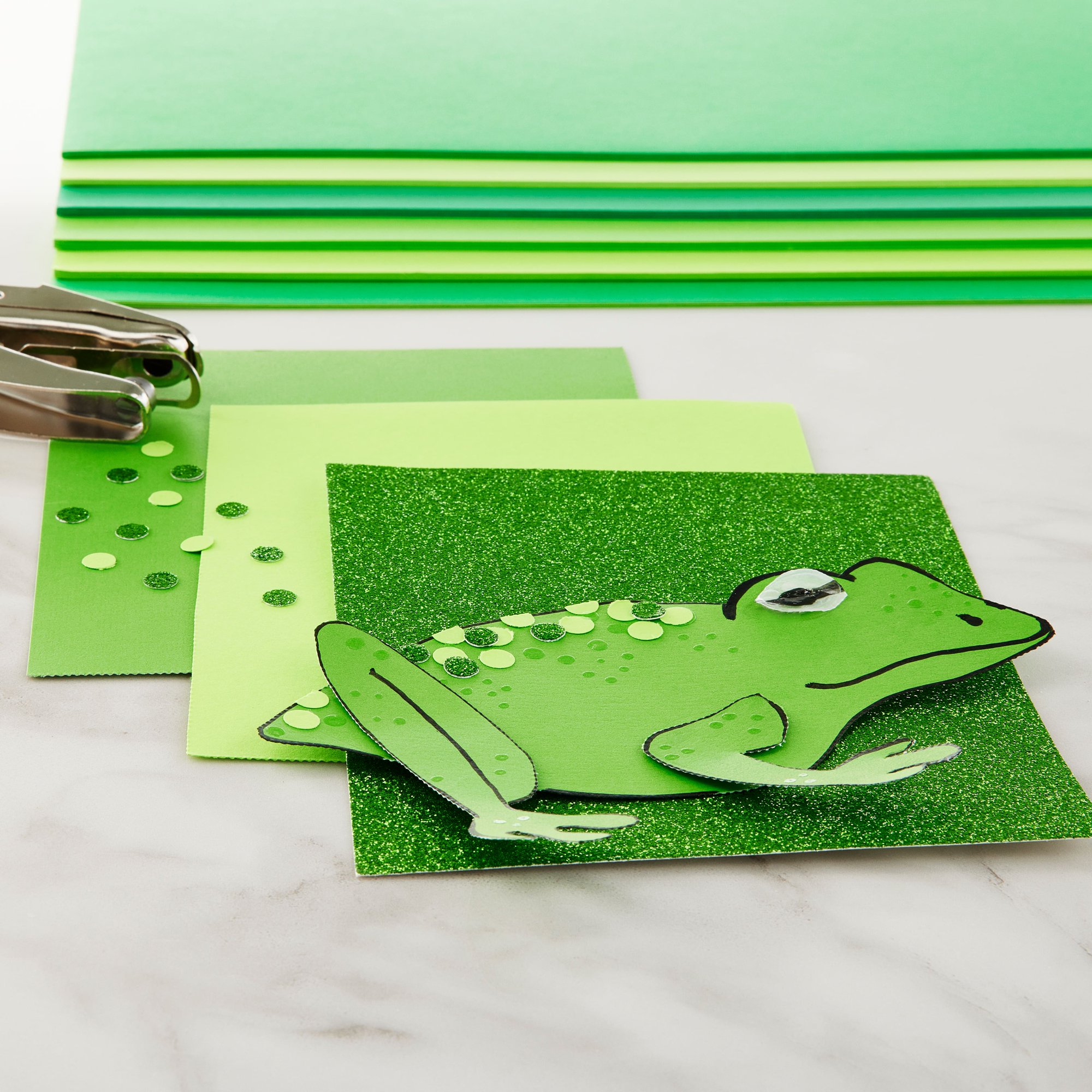 Recollections 12 Packs: 50 ct. (600 total) Feathered Greens 8.5″ x 11″ Cardstock Paper