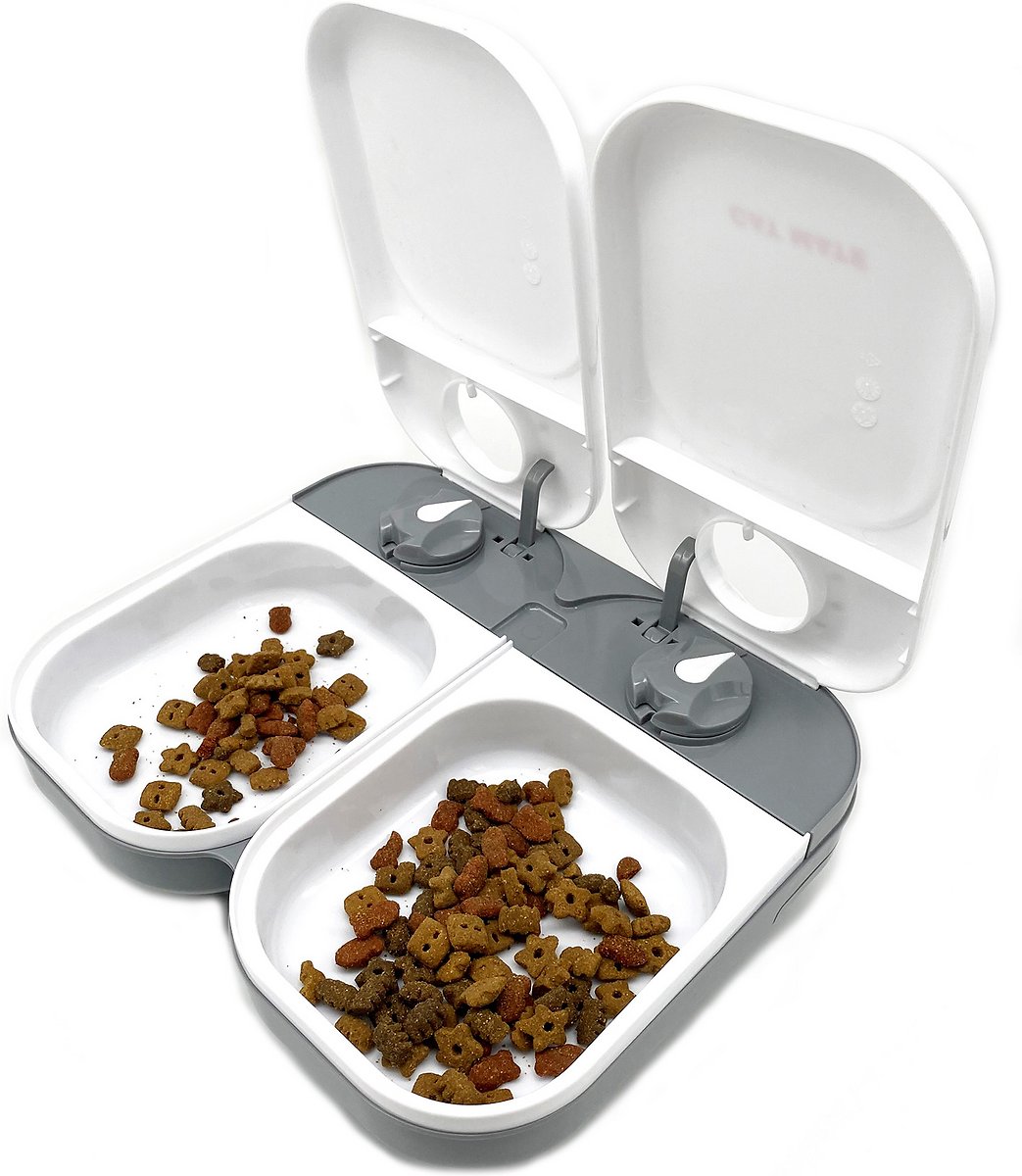 Cat Mate C200 2-Bowl Automatic Dog & Cat Feeder. 4-cup