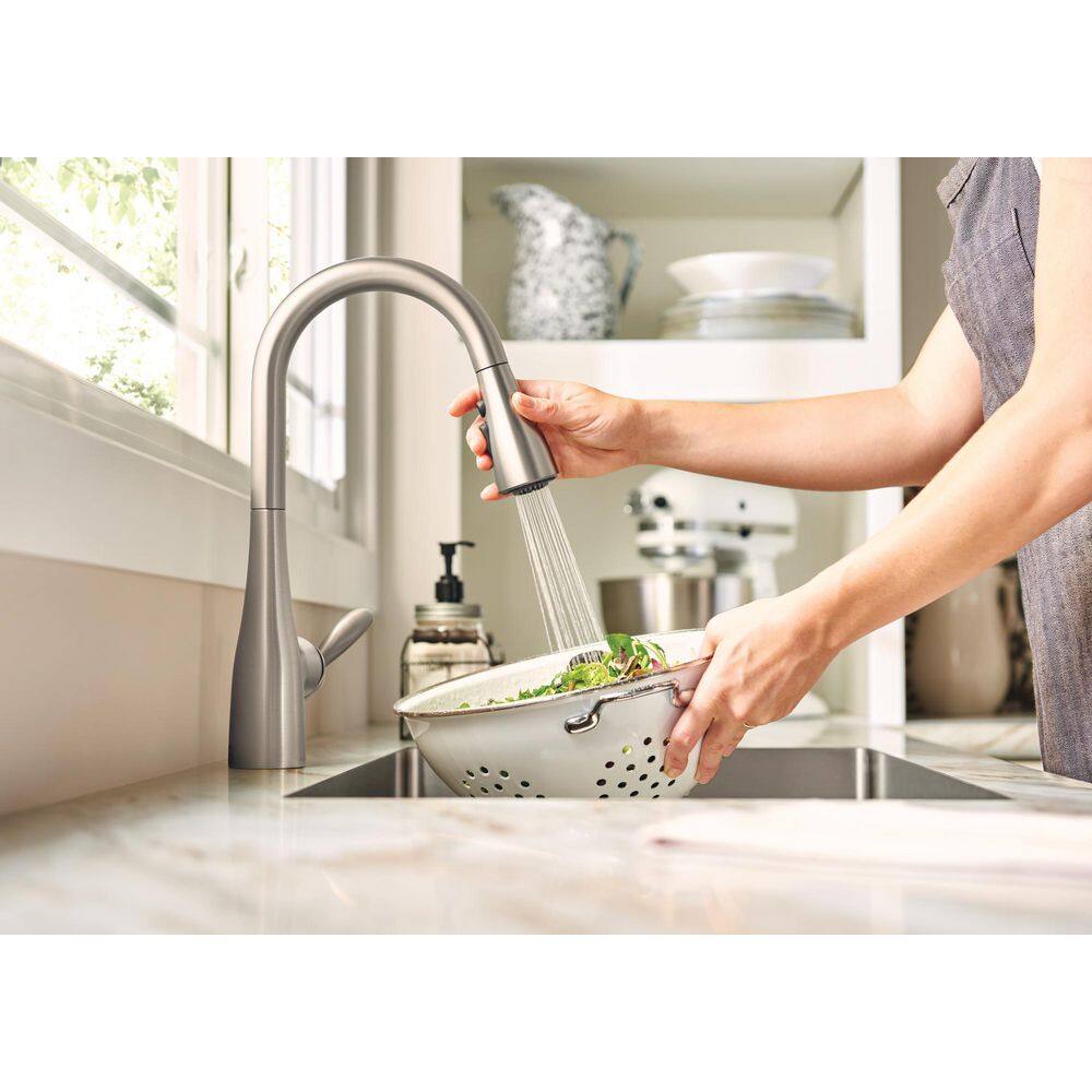 MOEN  Arbor Single-Handle Pull-Down Sprayer Kitchen Faucet with Power Boost in Spot Resist Stainless