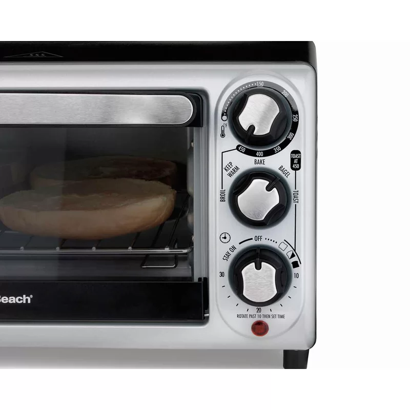 Hamilton Beach 31142 1100 W 4-Slice Stainless Steel and Black Toaster Oven